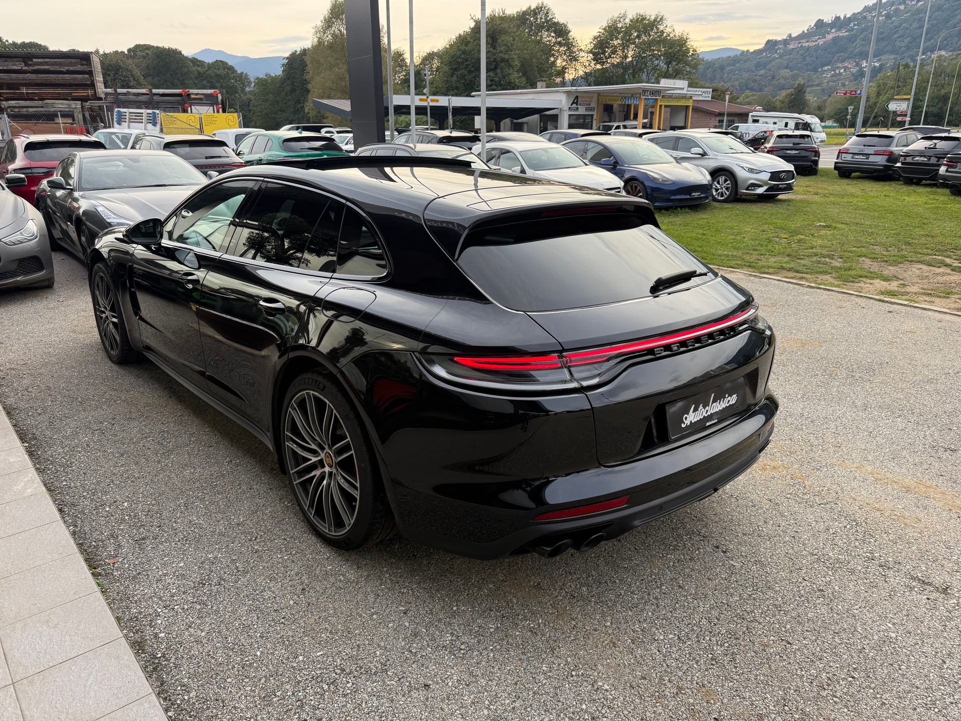 PORSCHE Panamera 4S E-Hybrid Sport Turismo PDK-image-6