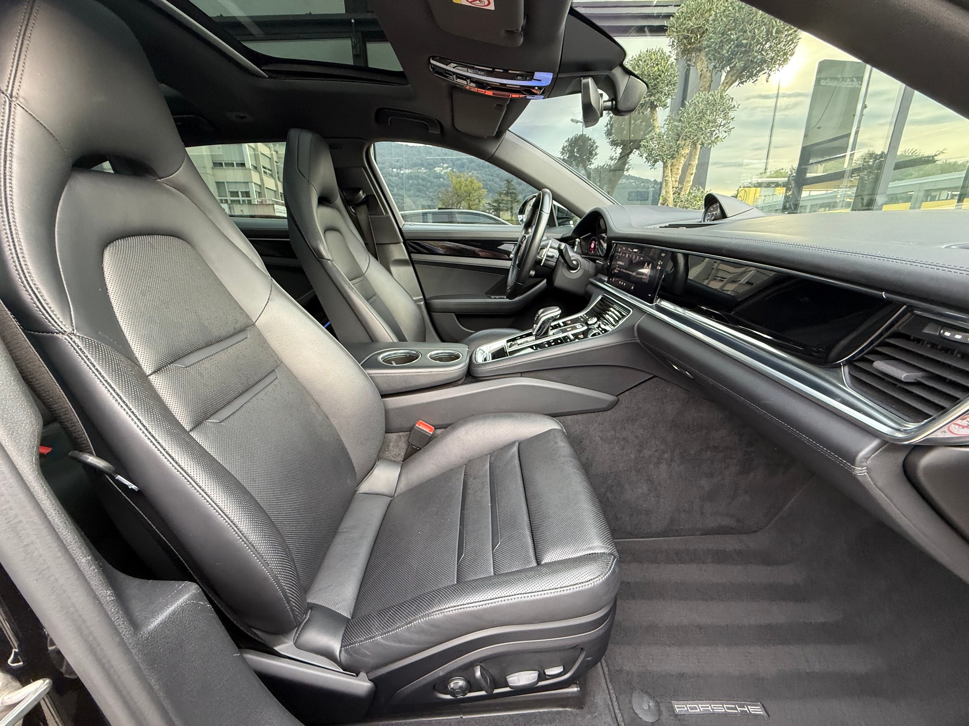 PORSCHE Panamera 4S E-Hybrid Sport Turismo PDK-image-10