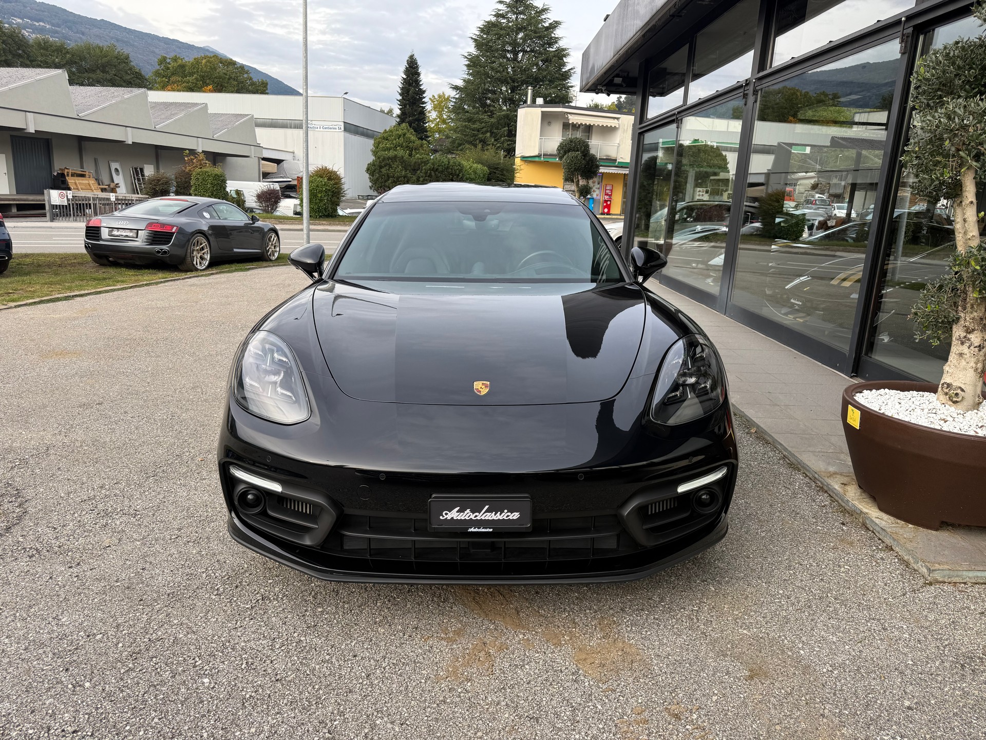 PORSCHE Panamera 4S E-Hybrid Sport Turismo PDK-image-1