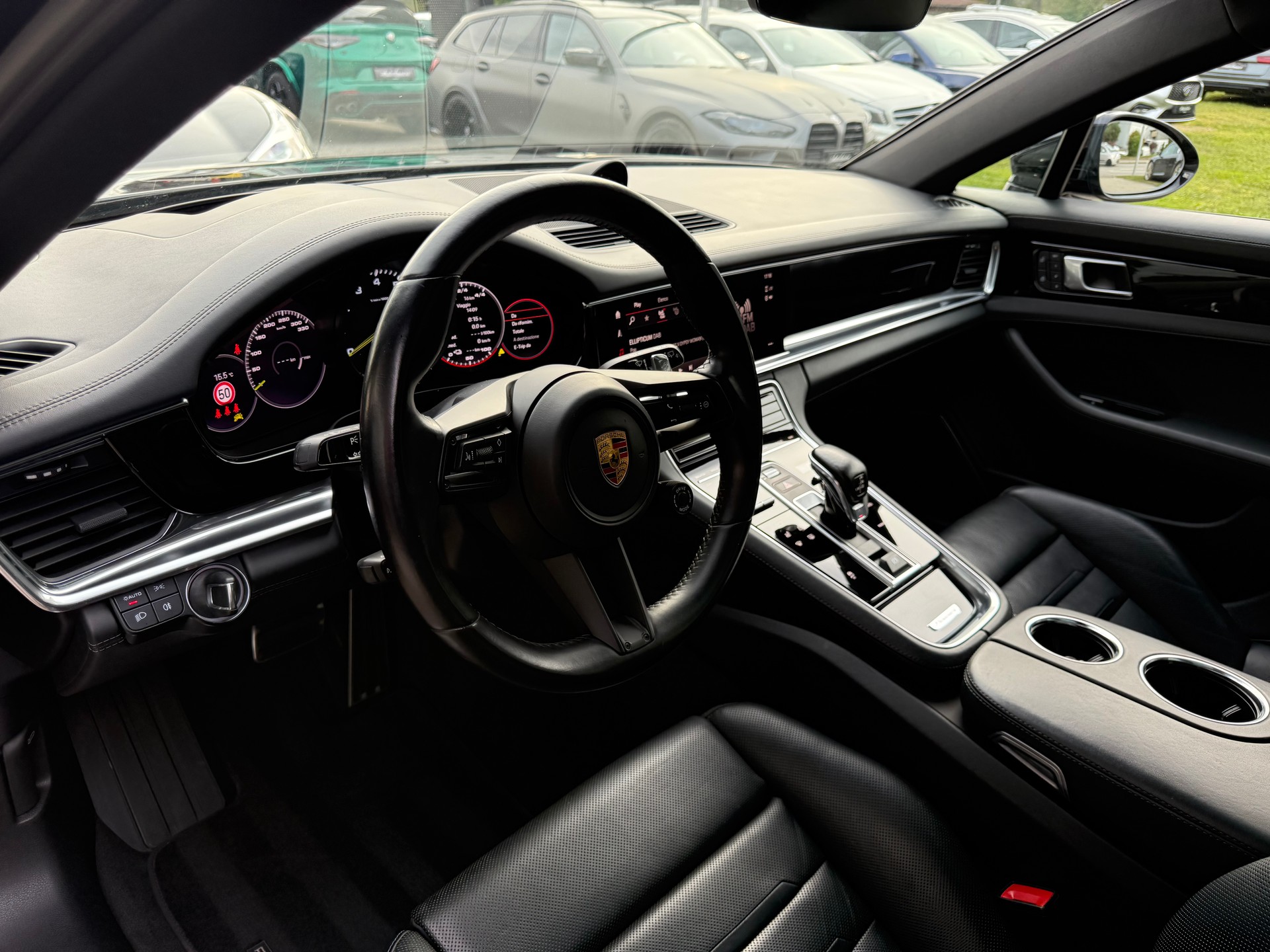 PORSCHE Panamera 4S E-Hybrid Sport Turismo PDK-image-13