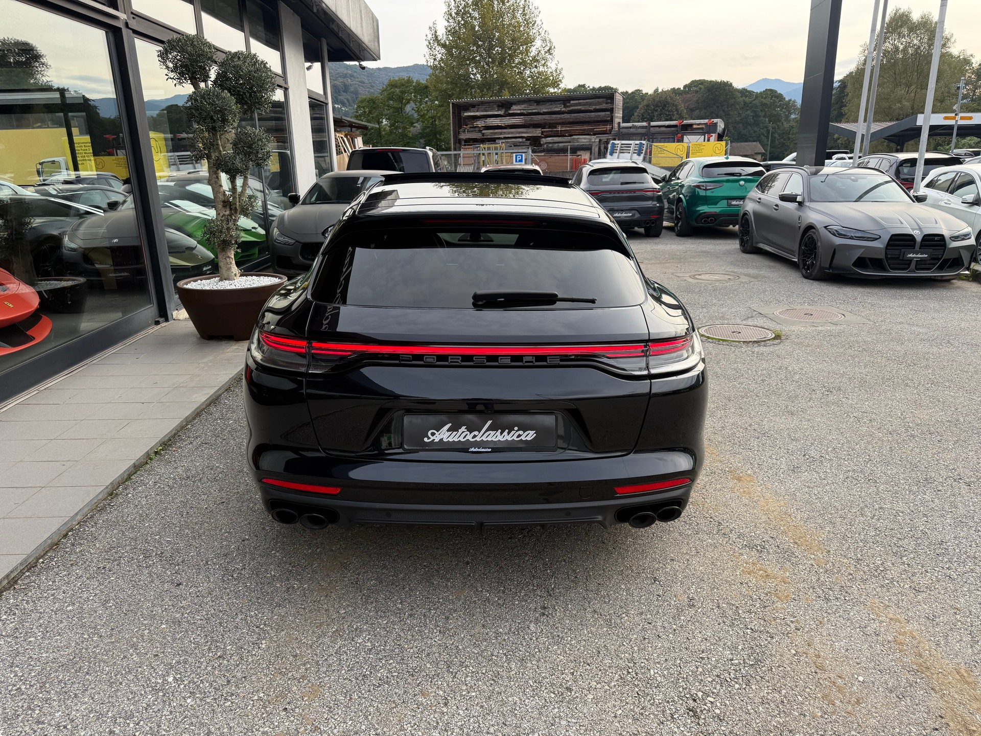 PORSCHE Panamera 4S E-Hybrid Sport Turismo PDK-image-2
