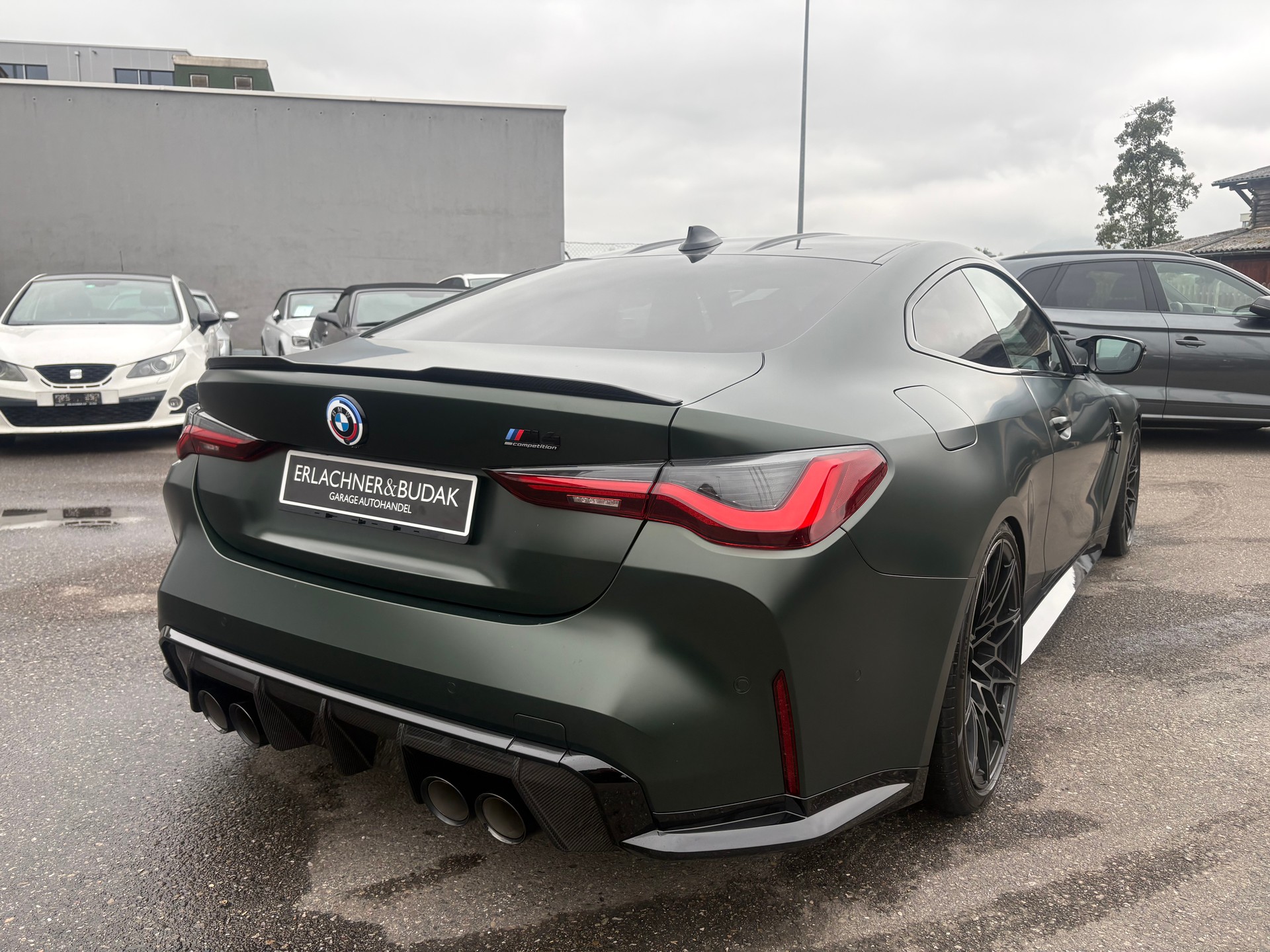 BMW M4 Coupé Competition M xDrive-image-3