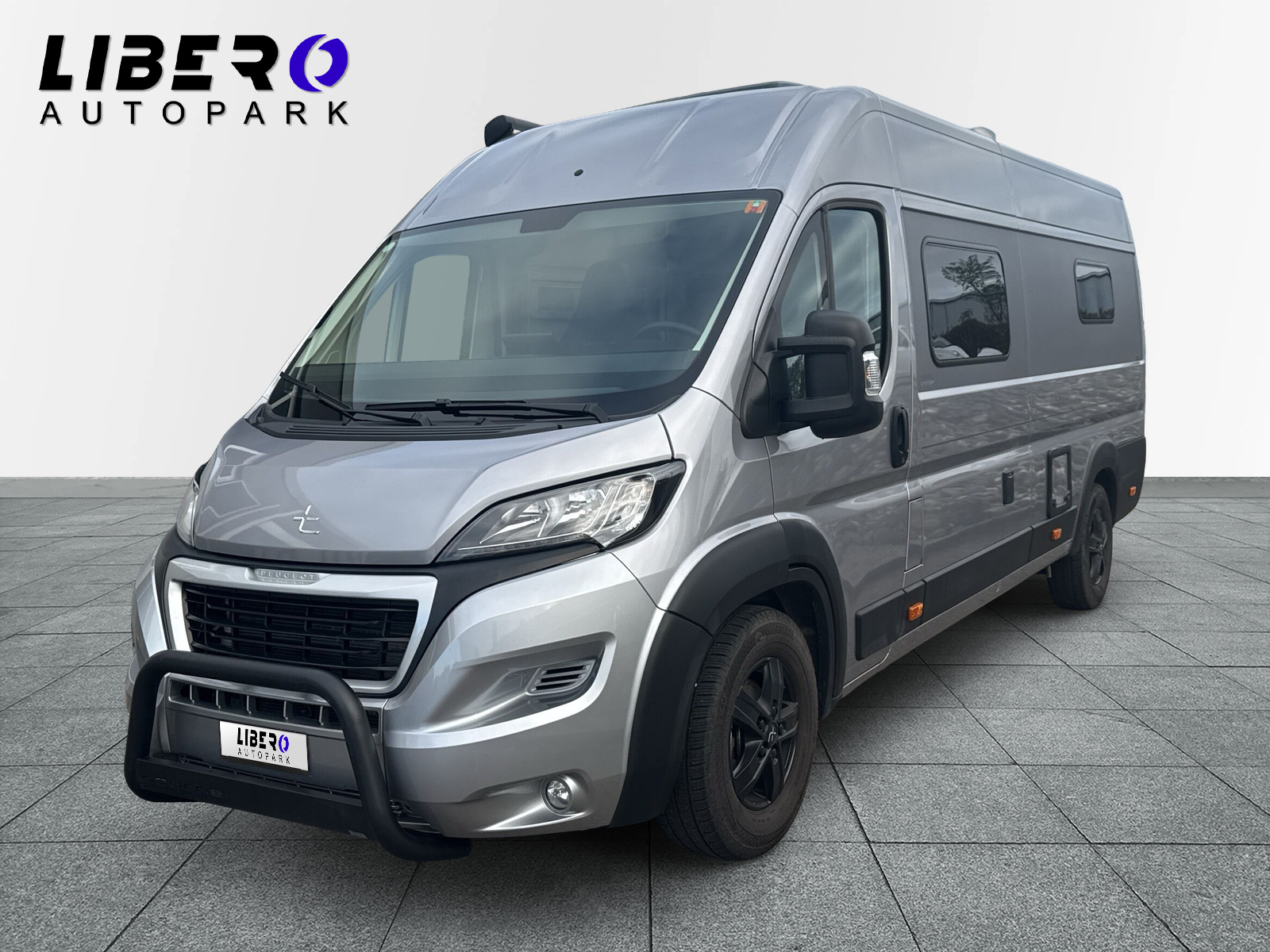 TOURNE MOBIL 6.4 Heavy Chassis 165 PS-image-0