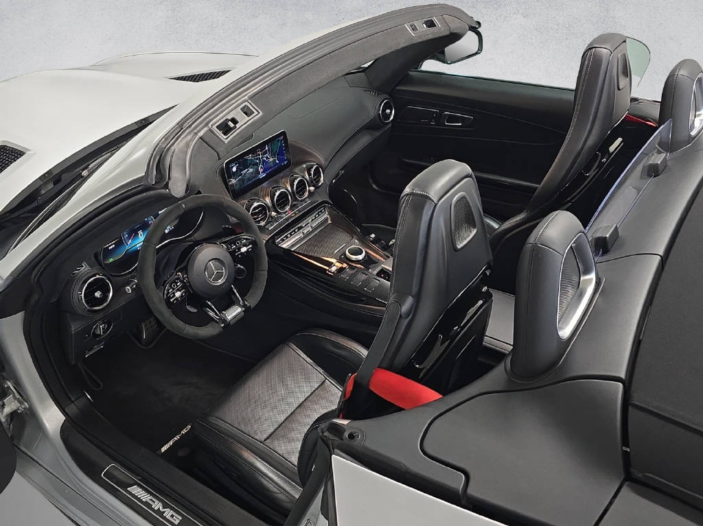 MERCEDES-BENZ AMG GT C Roadster-image-12