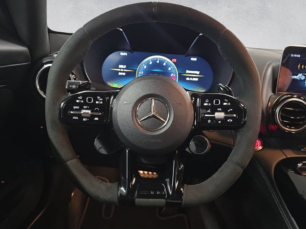 MERCEDES-BENZ AMG GT C Roadster-image-11