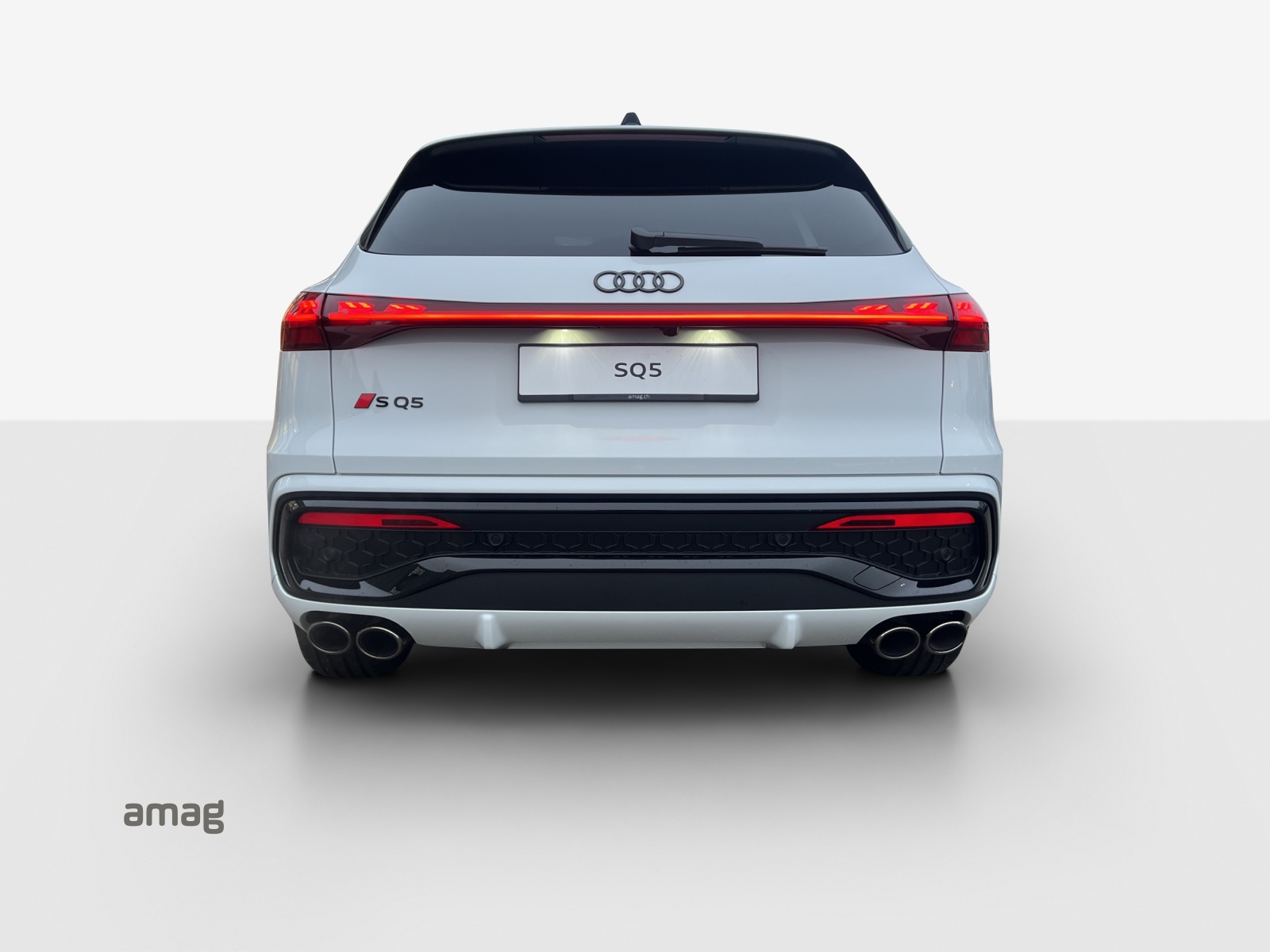 AUDI SQ5 TFSI quattro S-tronic-image-3