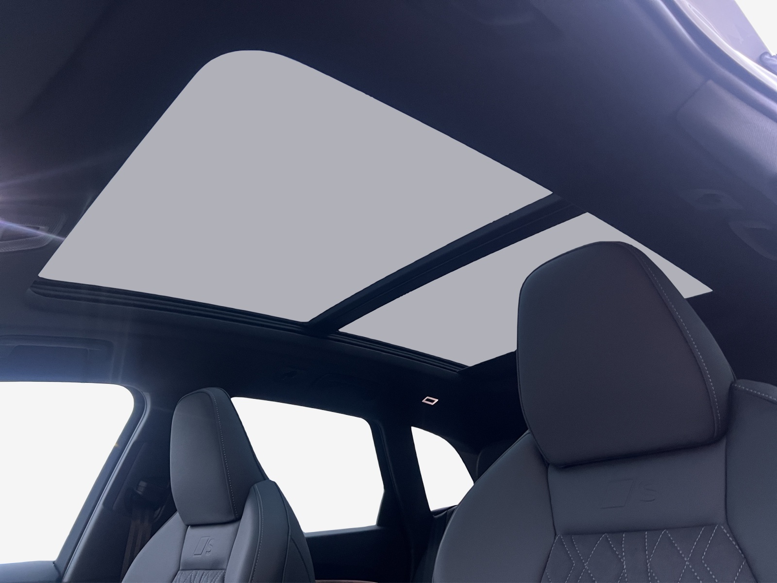 AUDI SQ5 TFSI quattro S-tronic-image-15