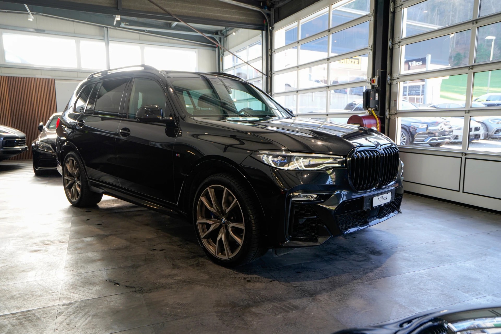 BMW X7 xDrive M50i Steptronic-image-4