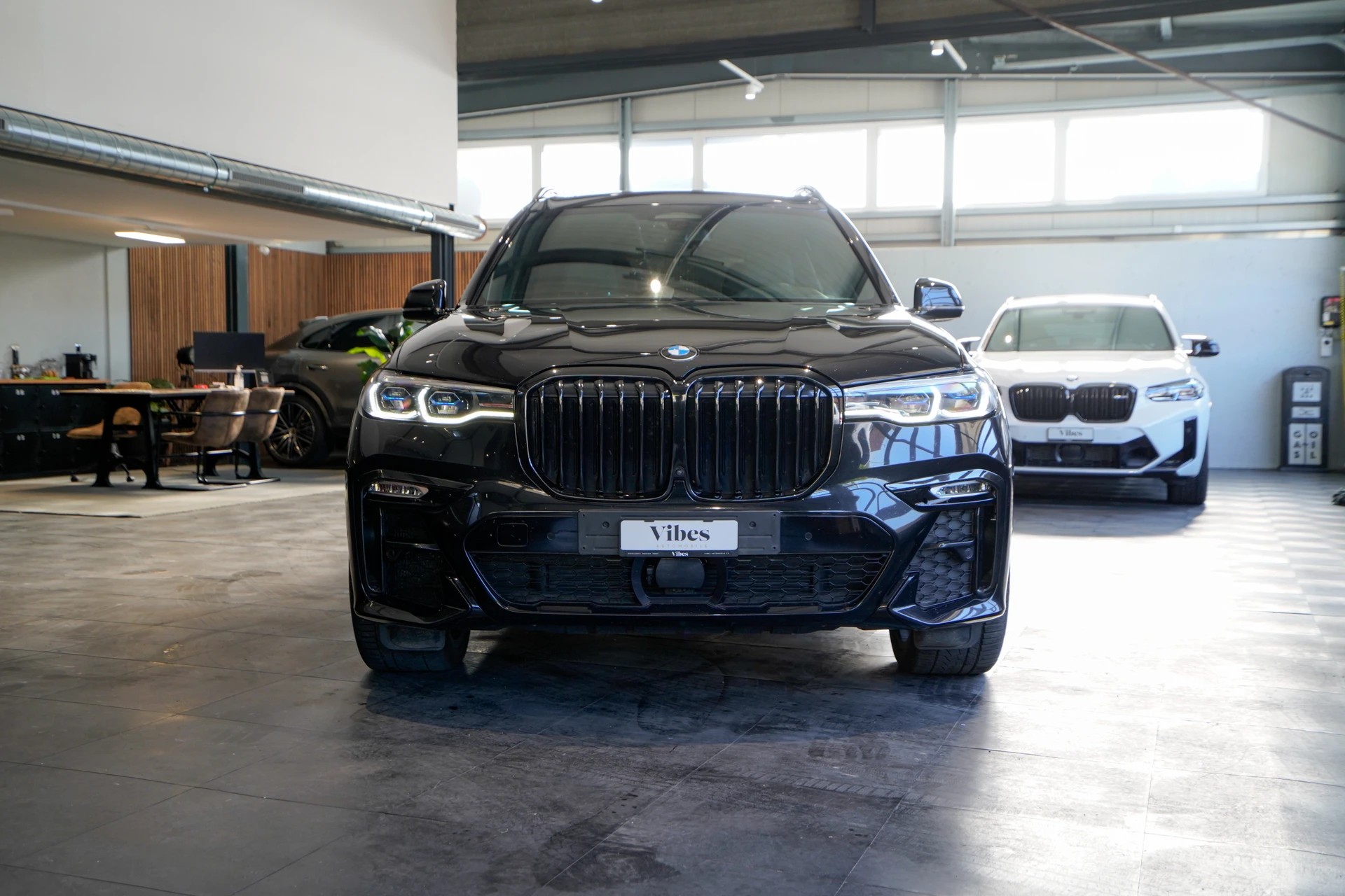 BMW X7 xDrive M50i Steptronic-image-5