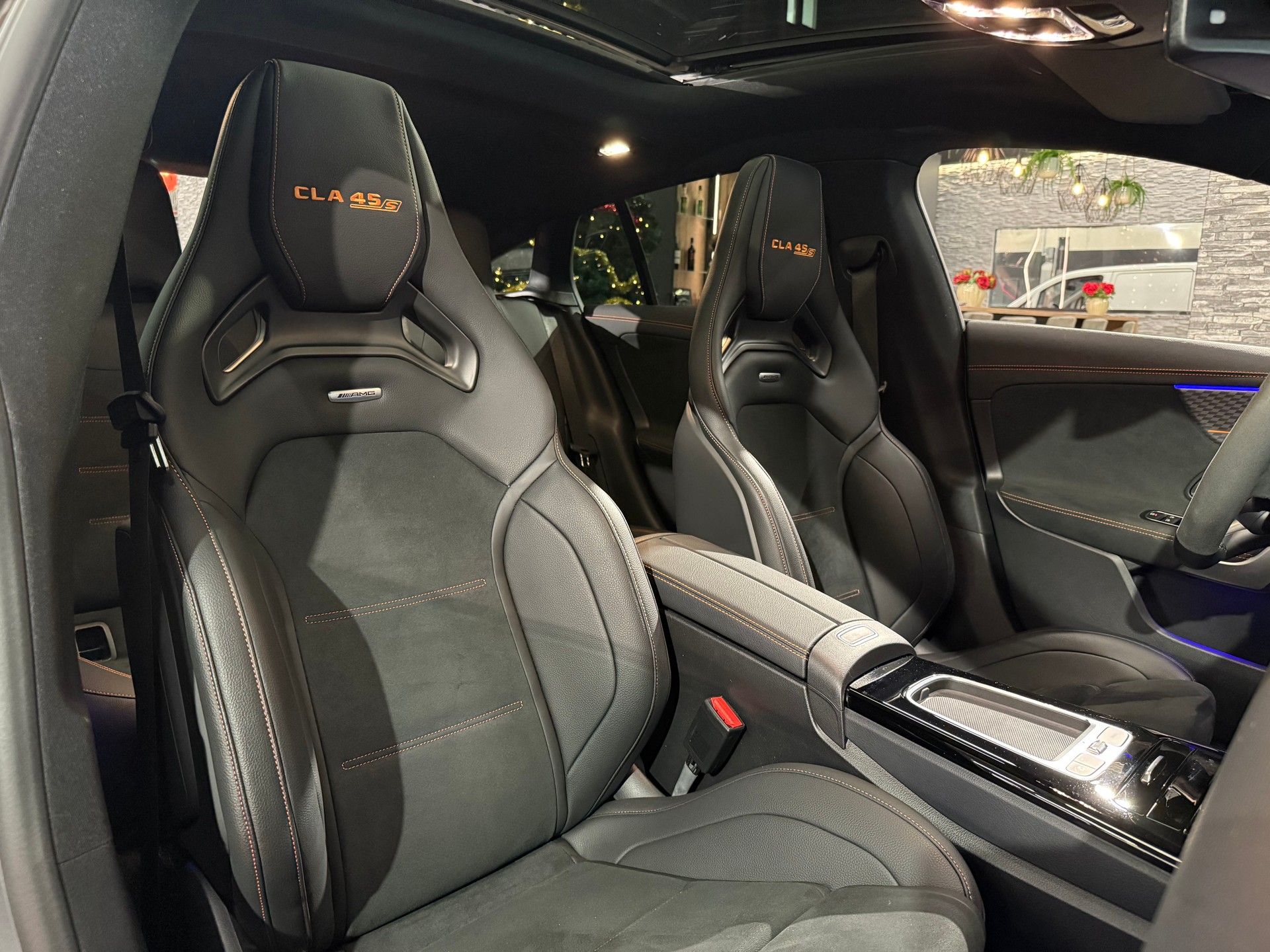 MERCEDES-BENZ CLA Shooting Brake 45 S AMG 4Matic 8G-DCT Street Style Edition-image-16