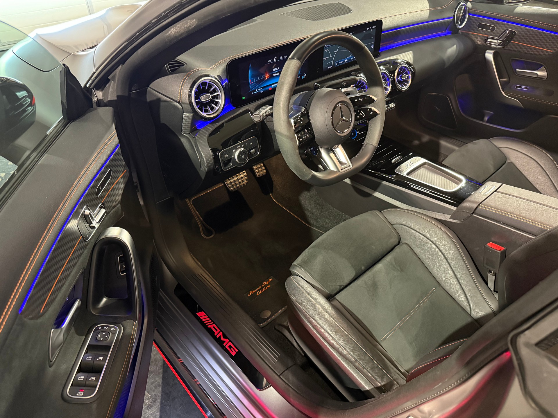 MERCEDES-BENZ CLA Shooting Brake 45 S AMG 4Matic 8G-DCT Street Style Edition-image-8