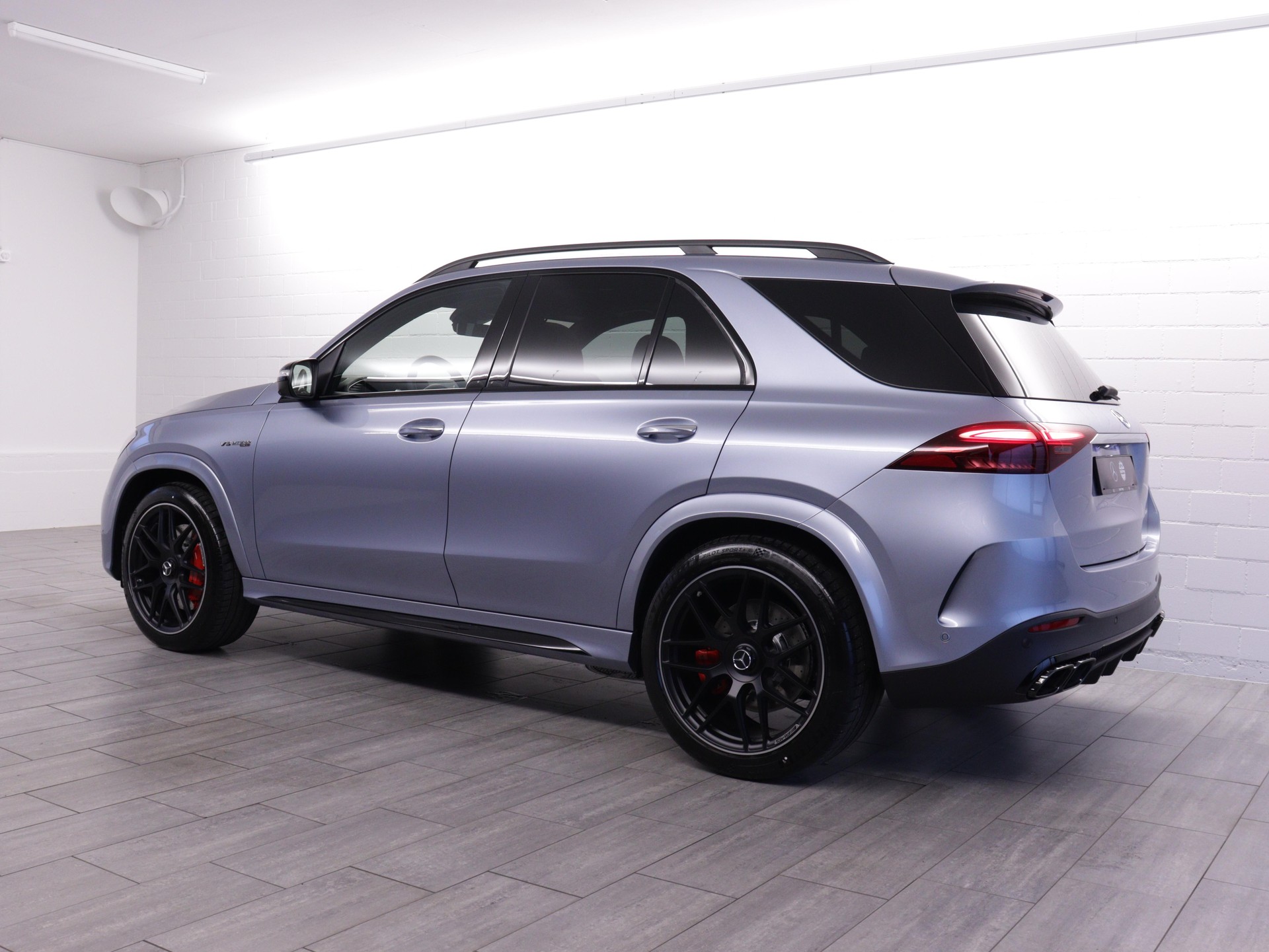 MERCEDES-BENZ GLE 63 S AMG 4matic+-image-2