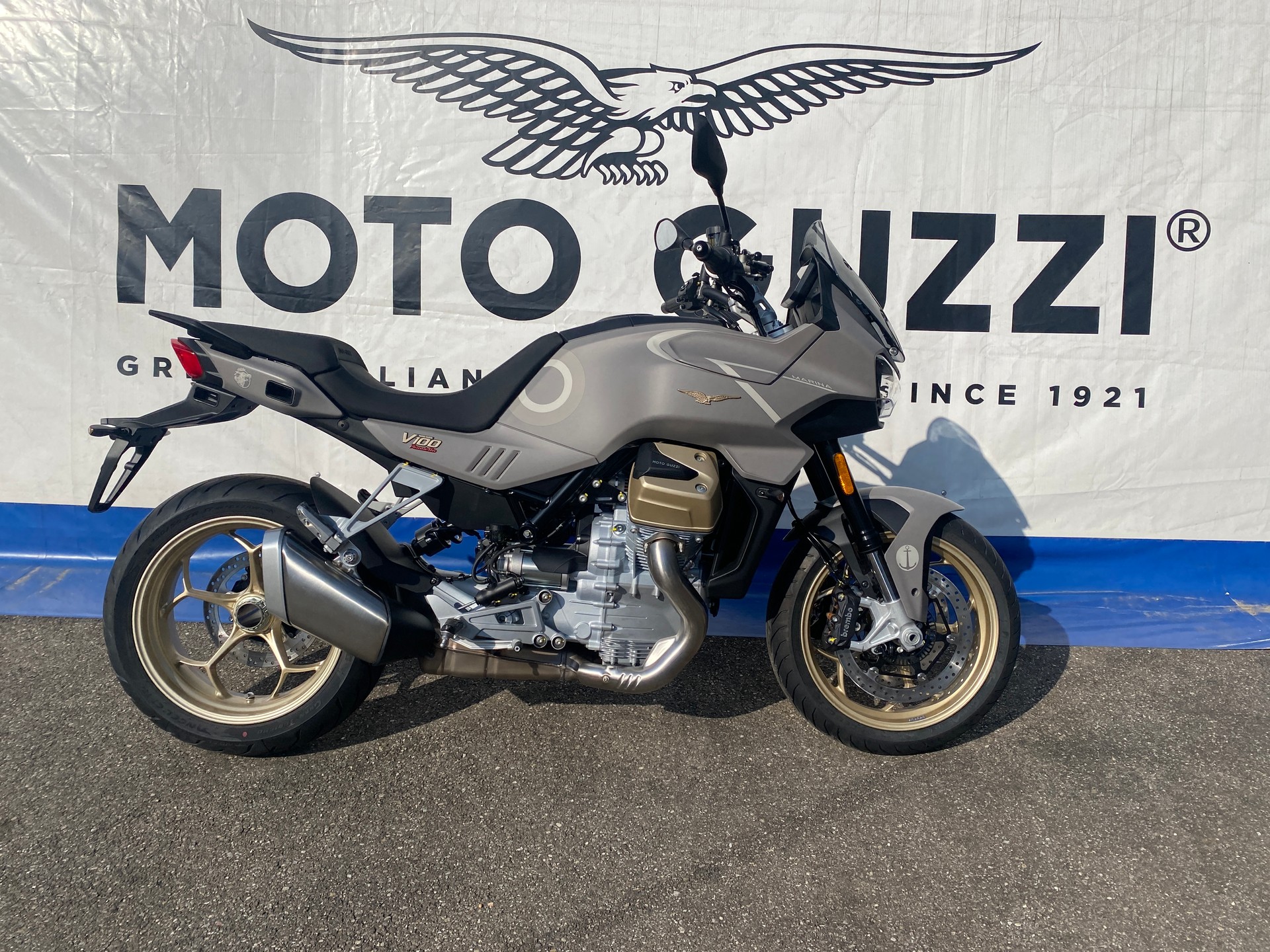 MOTO GUZZI V100 Mandello Aviazione Navale-showroom-element-1