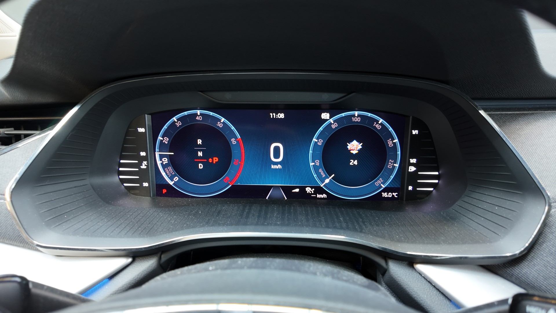 SKODA Octavia Combi 1.5 TSI mHEV DSG Style-image-14