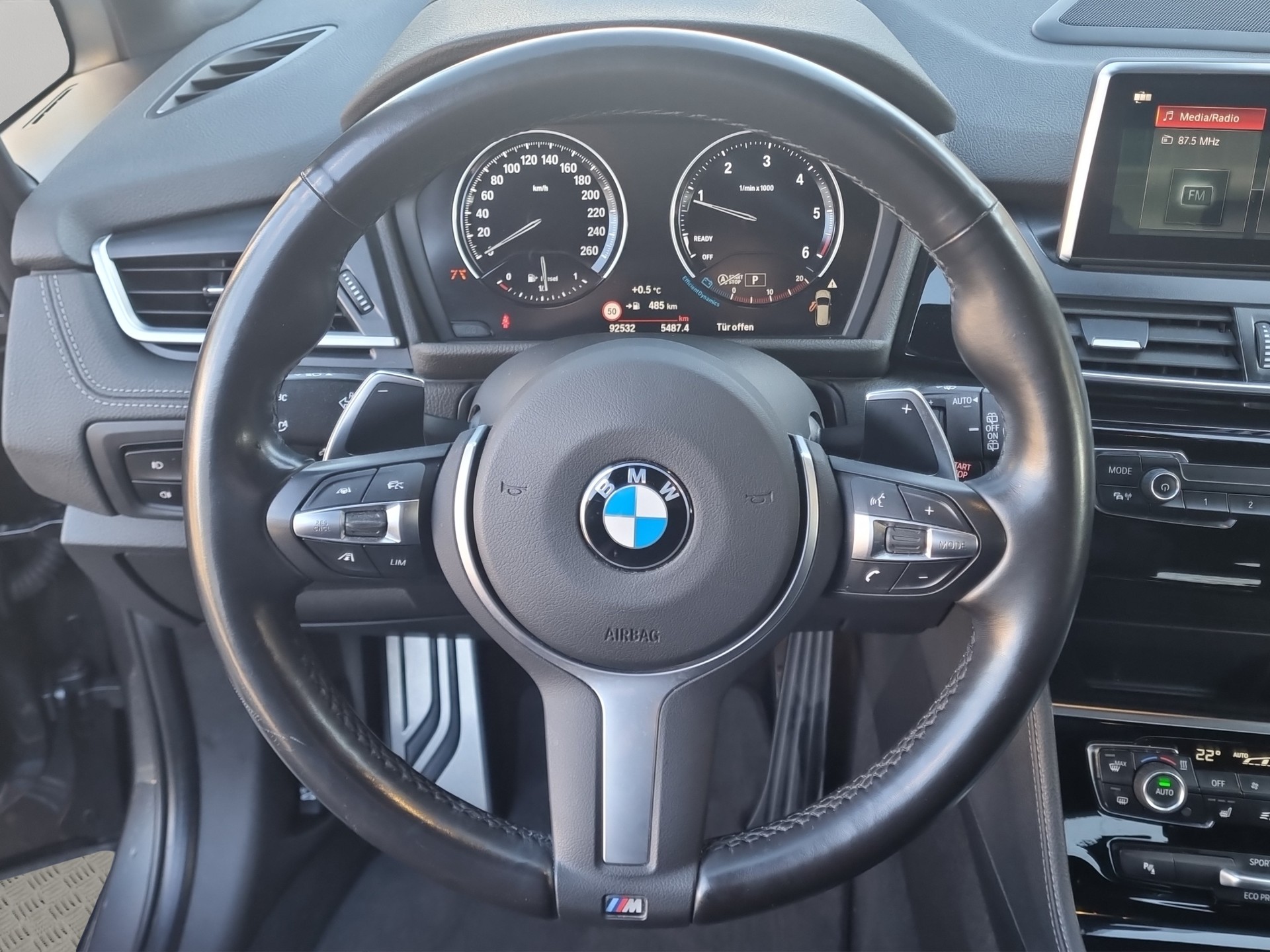BMW 220d xDrive Active Tourer Steptronic M Sport-image-13