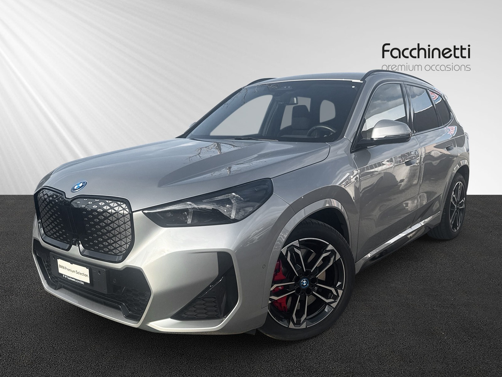 BMW iX1 xDrive 30 M Sport Pro-image-0