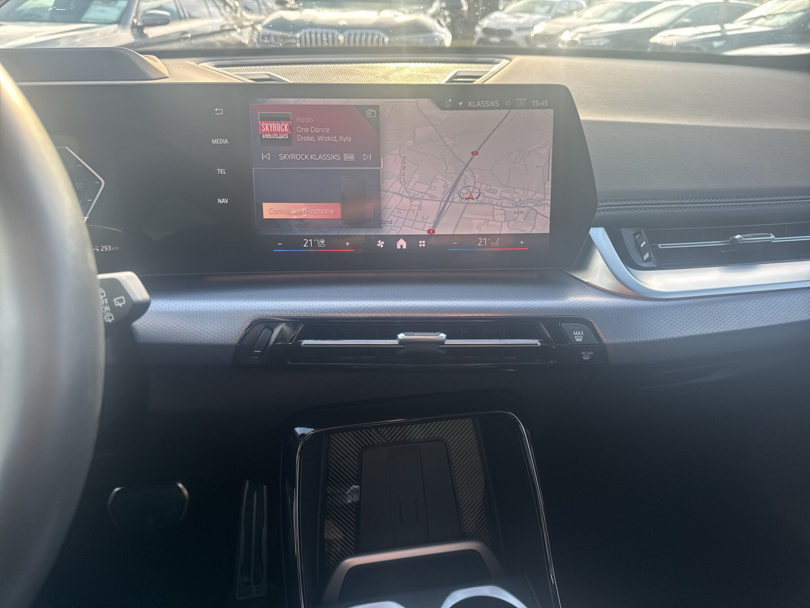 BMW iX1 xDrive 30 M Sport Pro-image-11