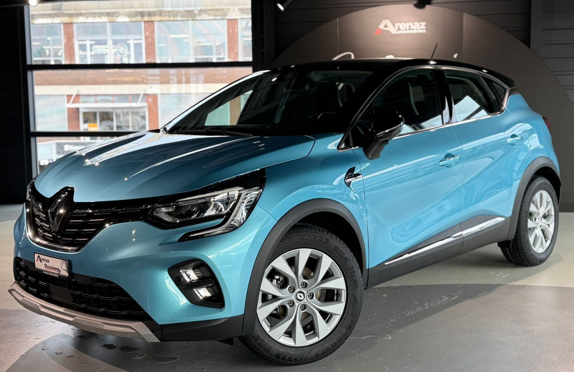RENAULT Captur 1.3 TCe EDC Intens EDC-image-0