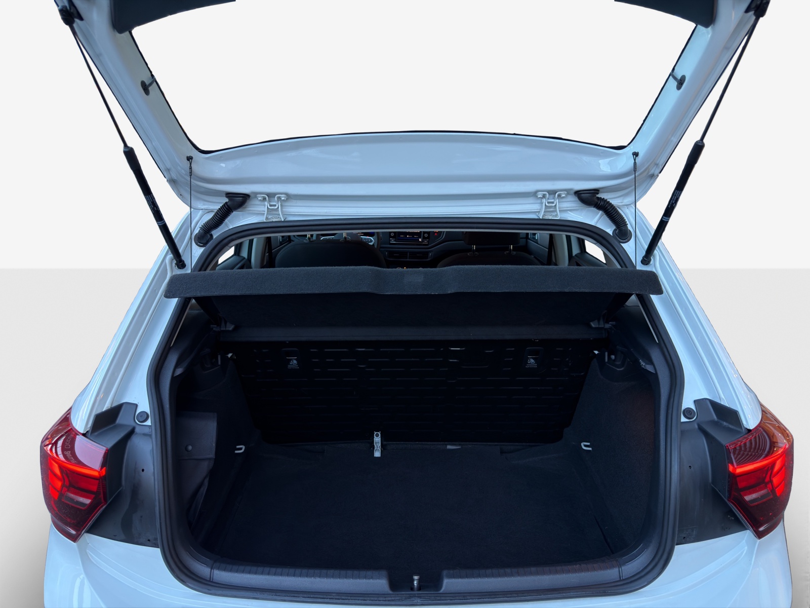 VW Polo 1.0 TSI Basis-image-12