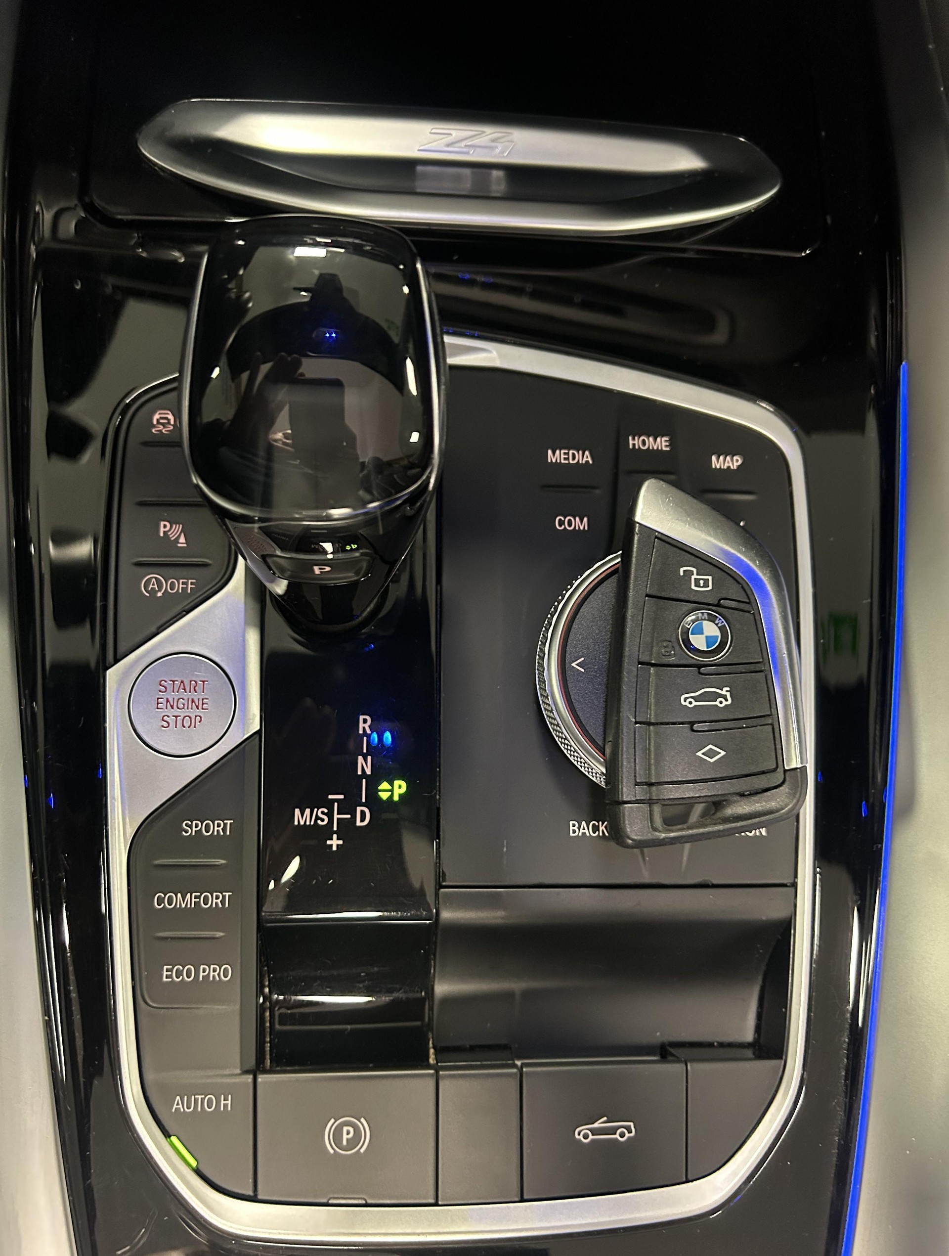 BMW Z4 20i sDrive-image-18