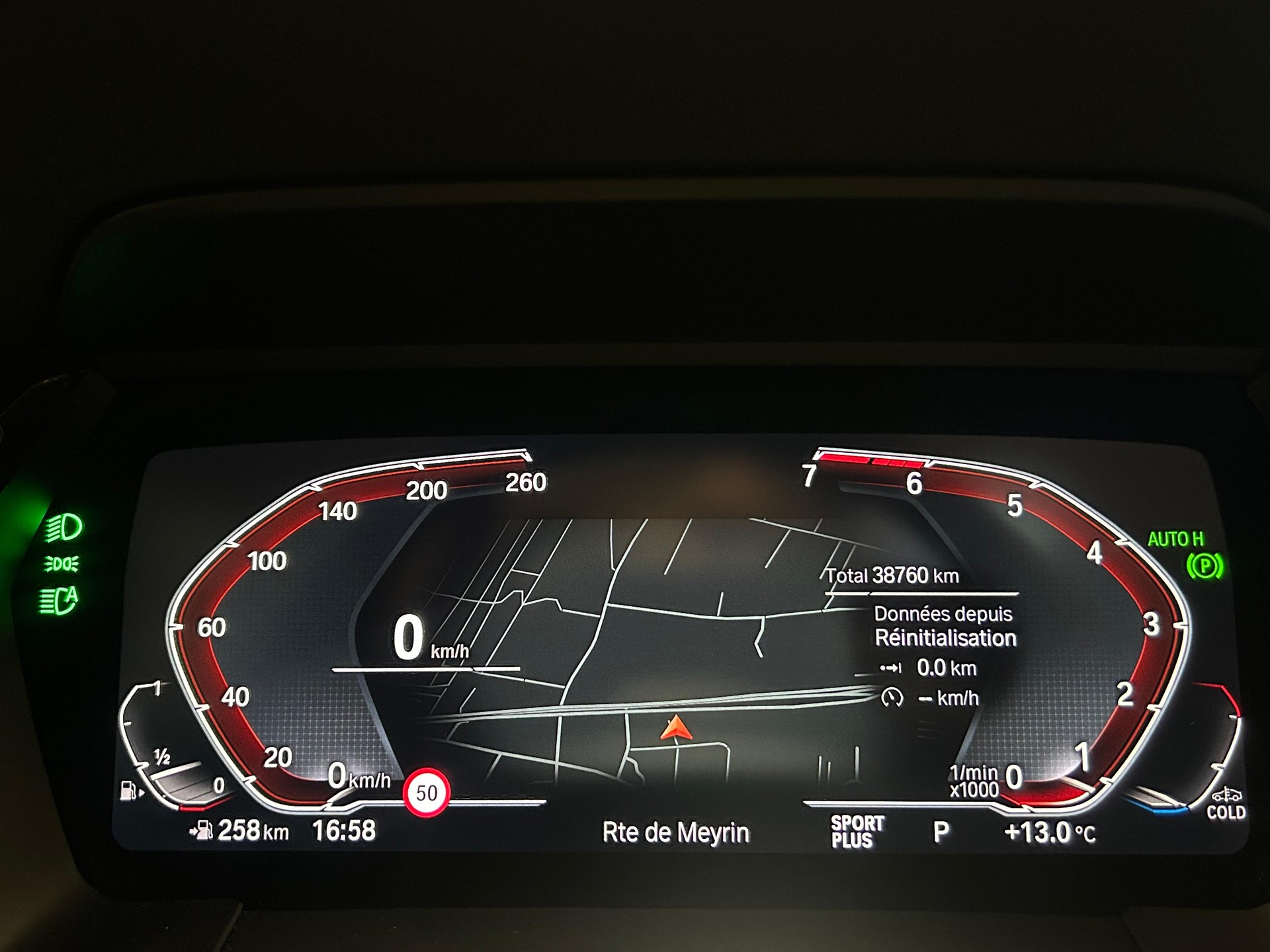 BMW Z4 20i sDrive-image-16