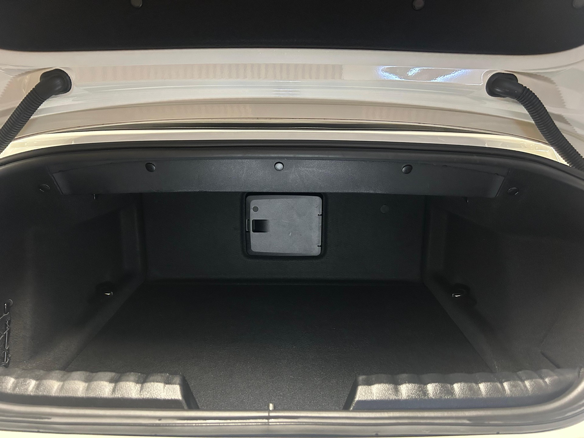 BMW Z4 20i sDrive-image-29