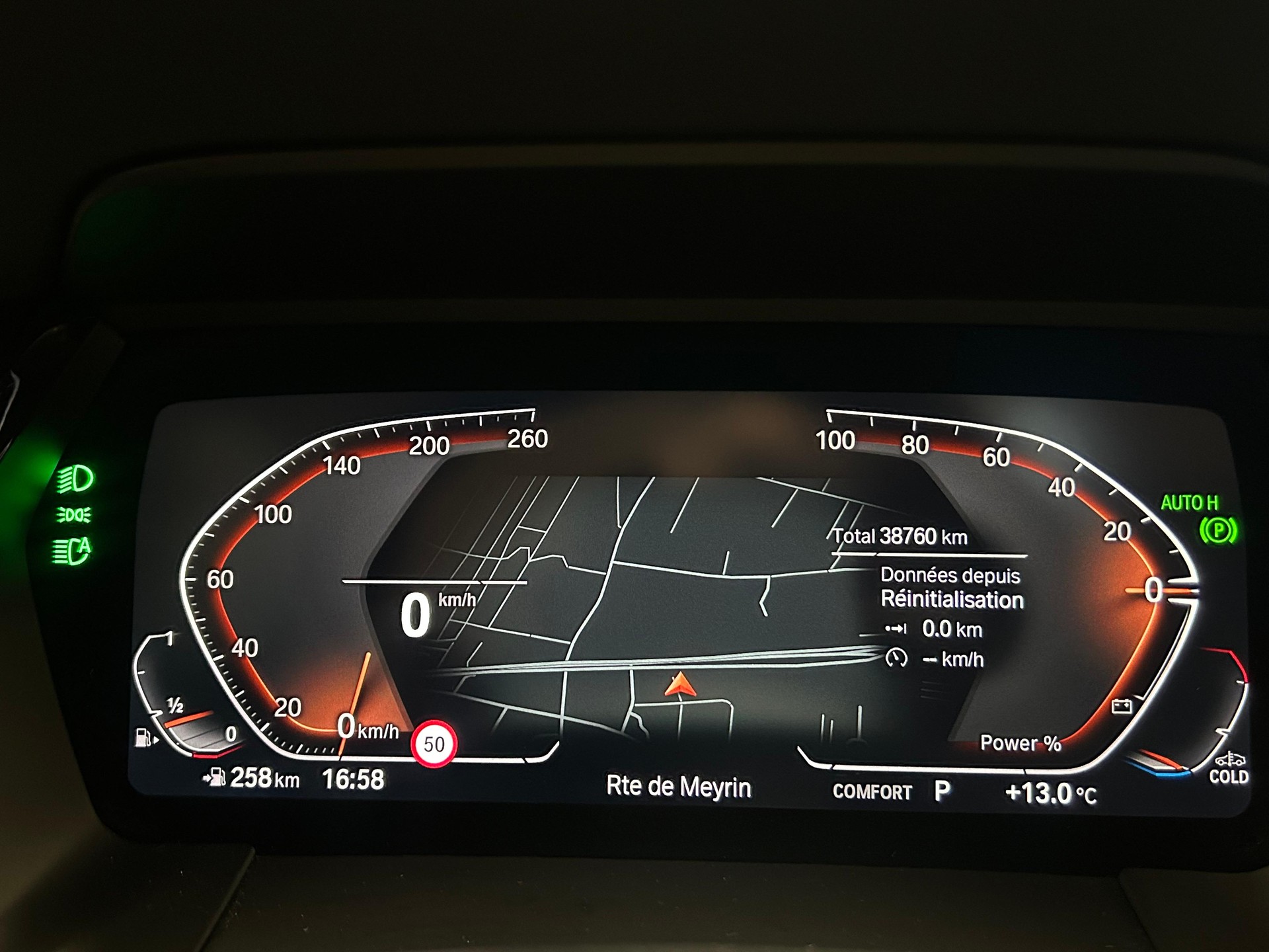 BMW Z4 20i sDrive-image-15