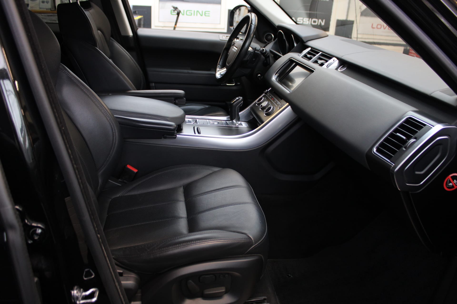 LAND ROVER Range Rover Sport 3.0 V6 SC HSE Automatic-image-11