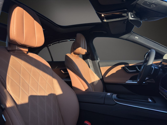 MERCEDES-BENZ E 220 d 4Matic-image-11