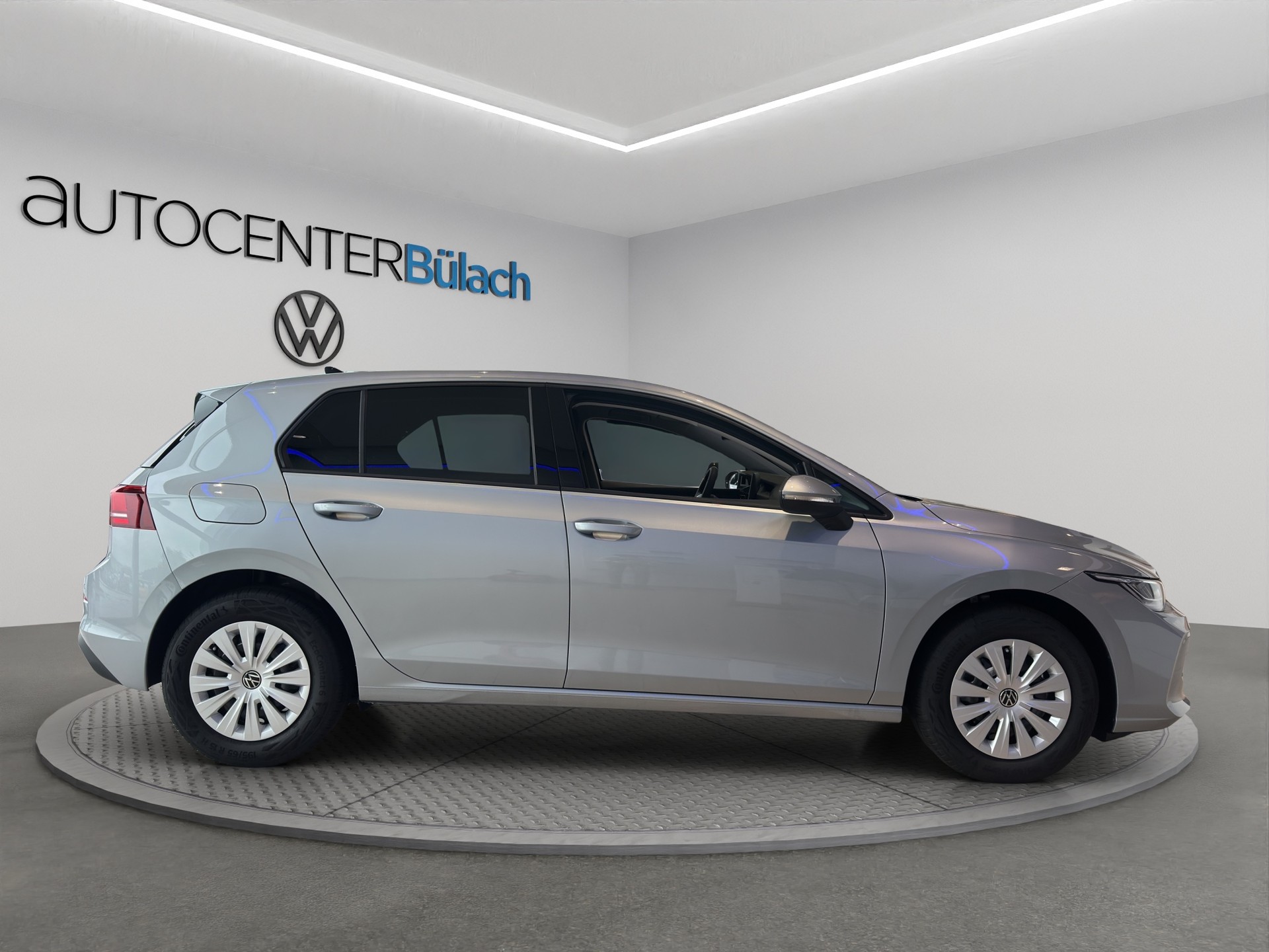 VW Golf 1.5 e TSI mHEV Basis DSG-image-3