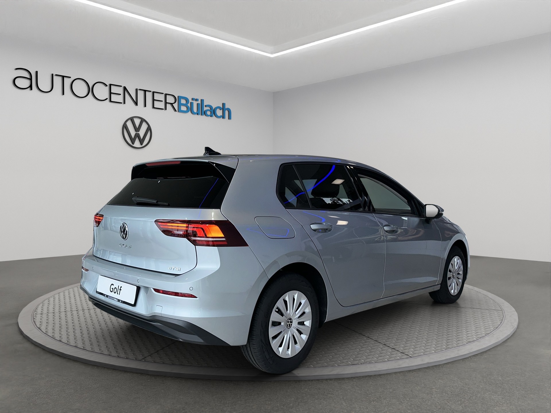 VW Golf 1.5 e TSI mHEV Basis DSG-image-4