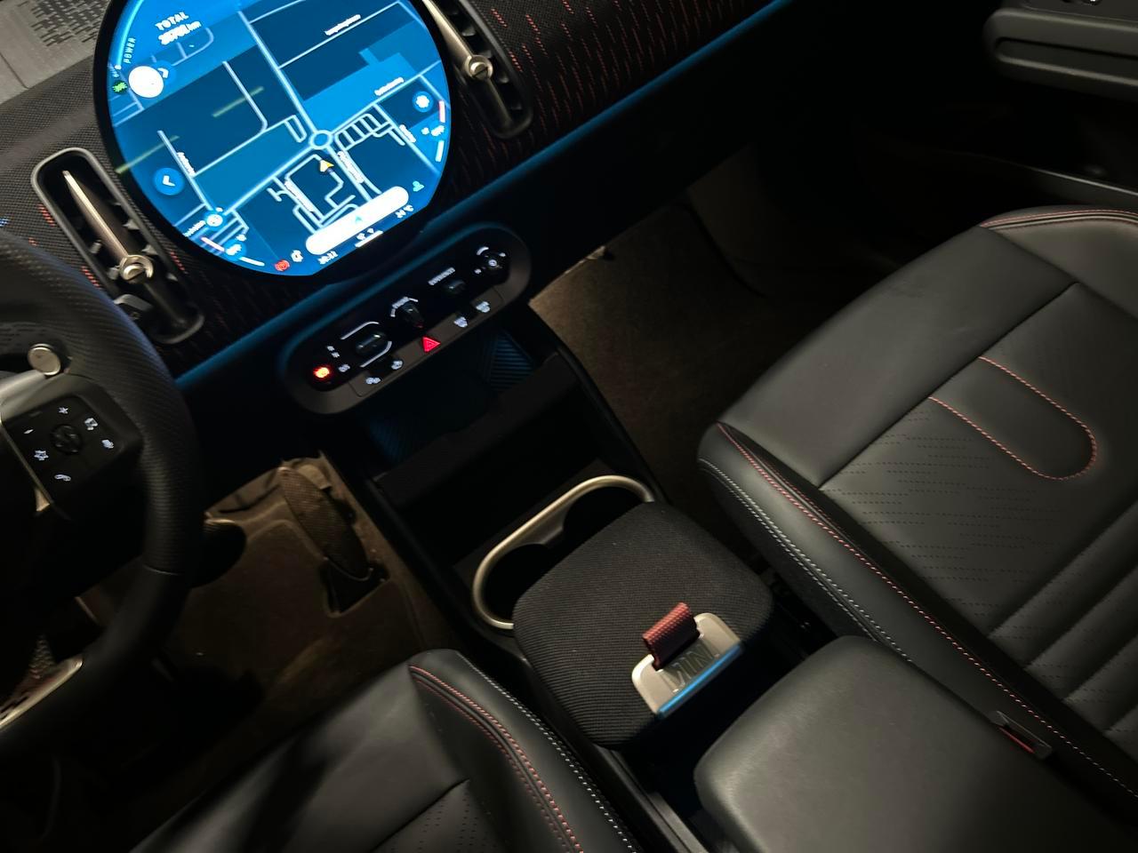 MINI Countryman C John Cooper Works Trim-image-18