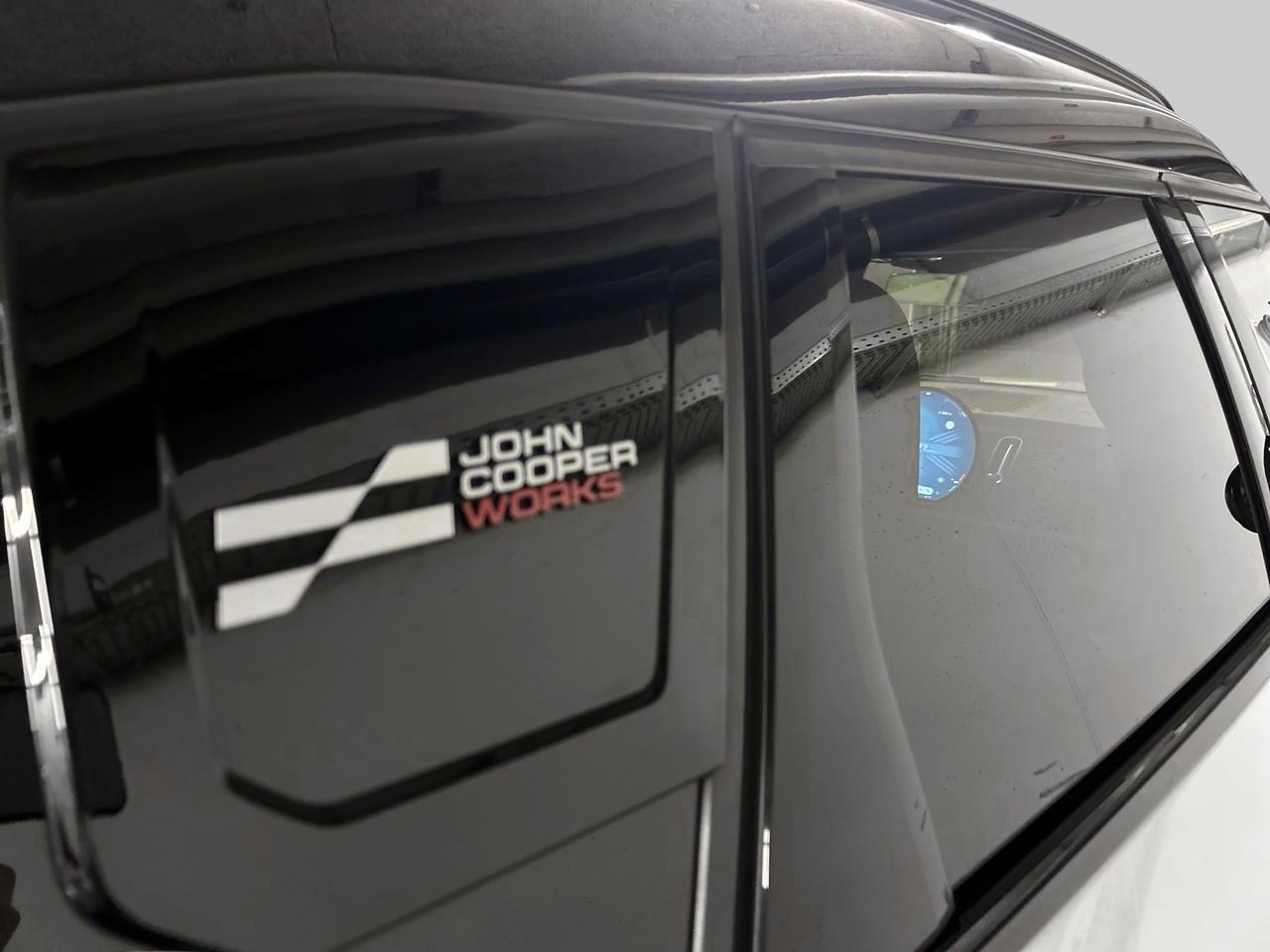 MINI Countryman C John Cooper Works Trim-image-12