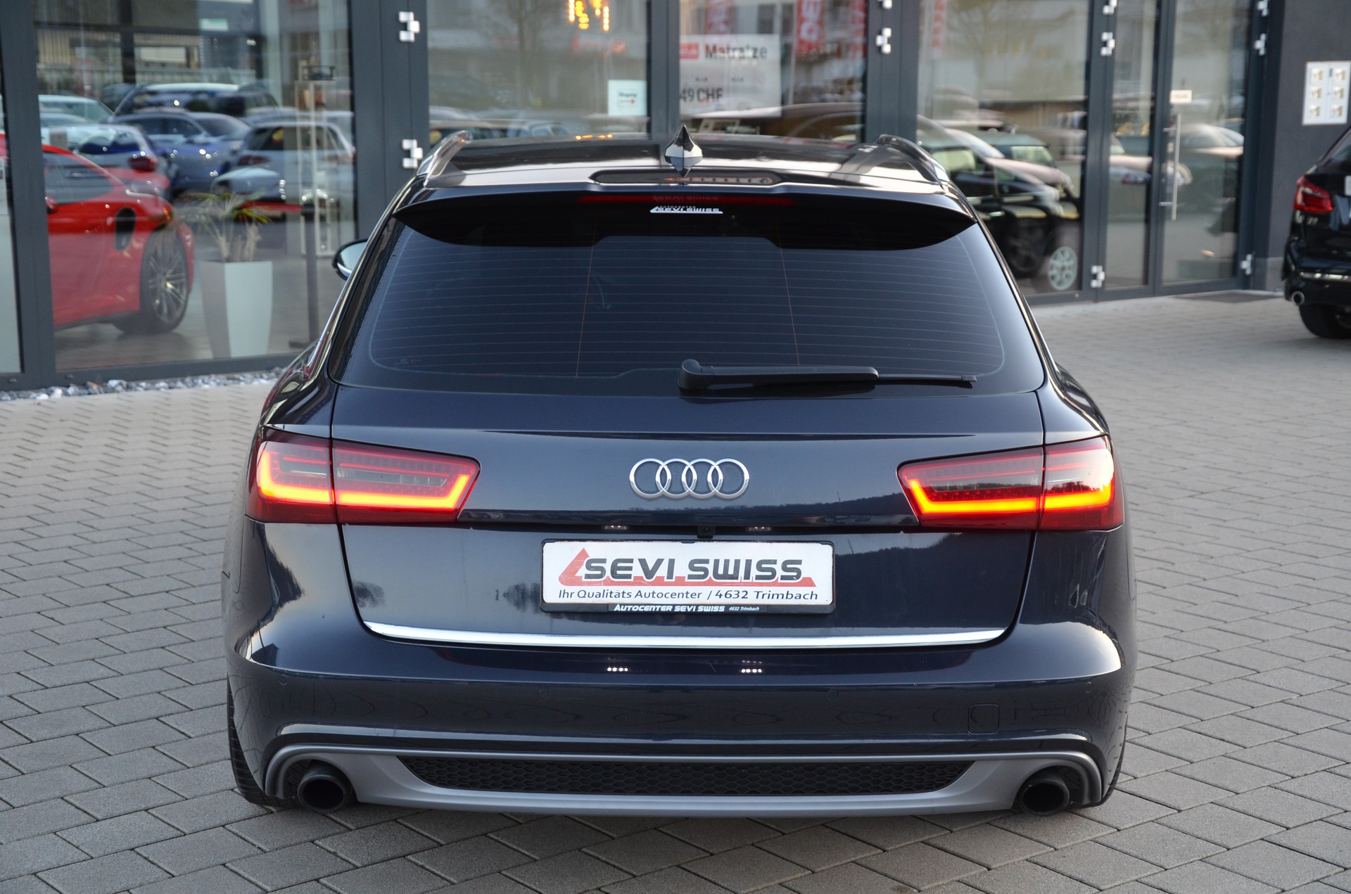 AUDI A6 Avant 2.0 TDI ultra multitronic*S-Line*-image-4