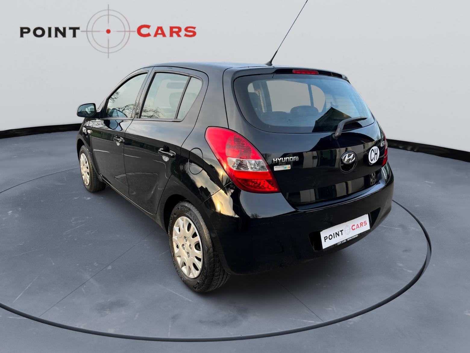 HYUNDAI i20 1.2 Comfort-image-2
