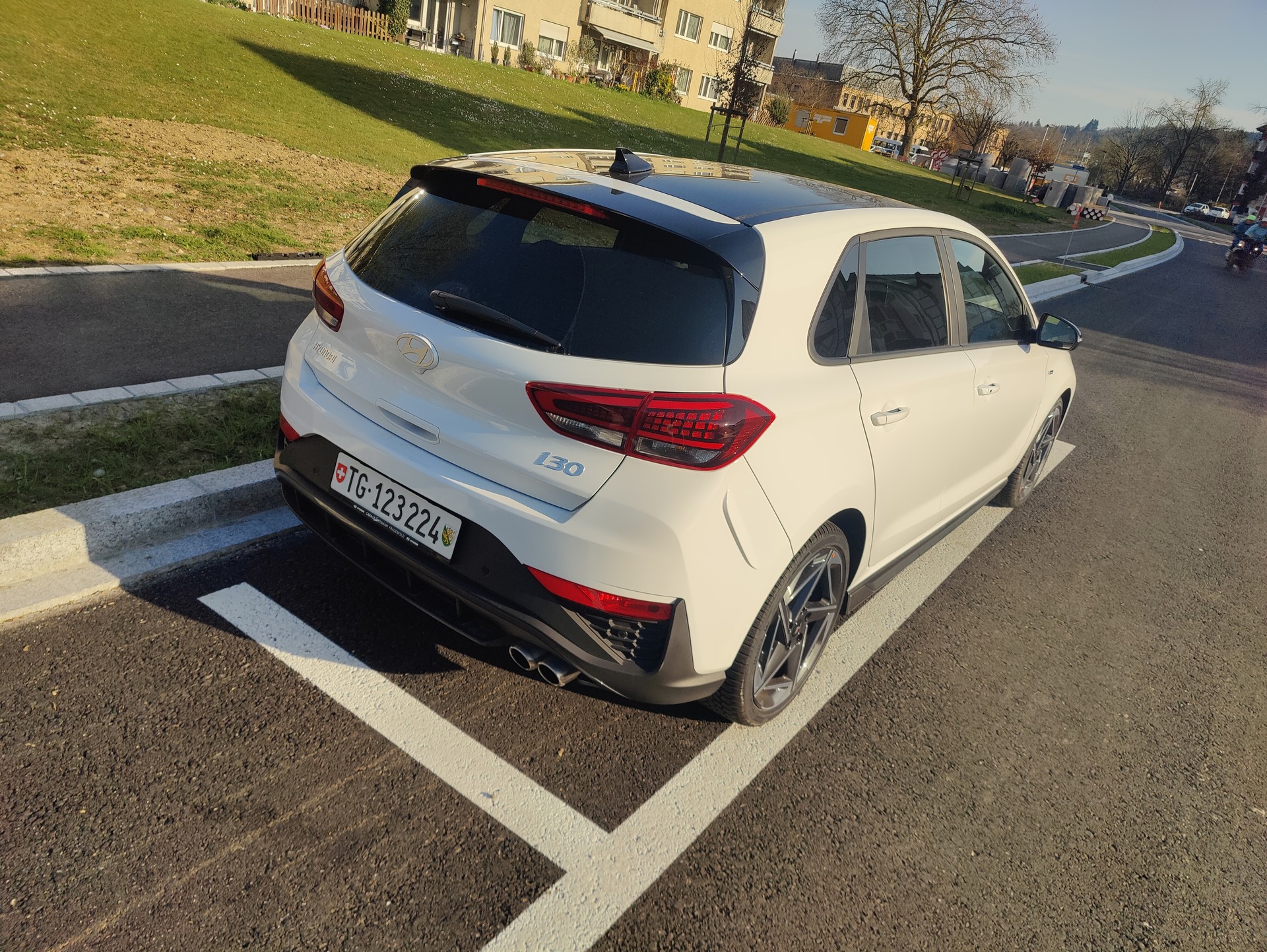 HYUNDAI i30 Fastback 1.5 T-GDi N Line 48V MH DCT-image-3