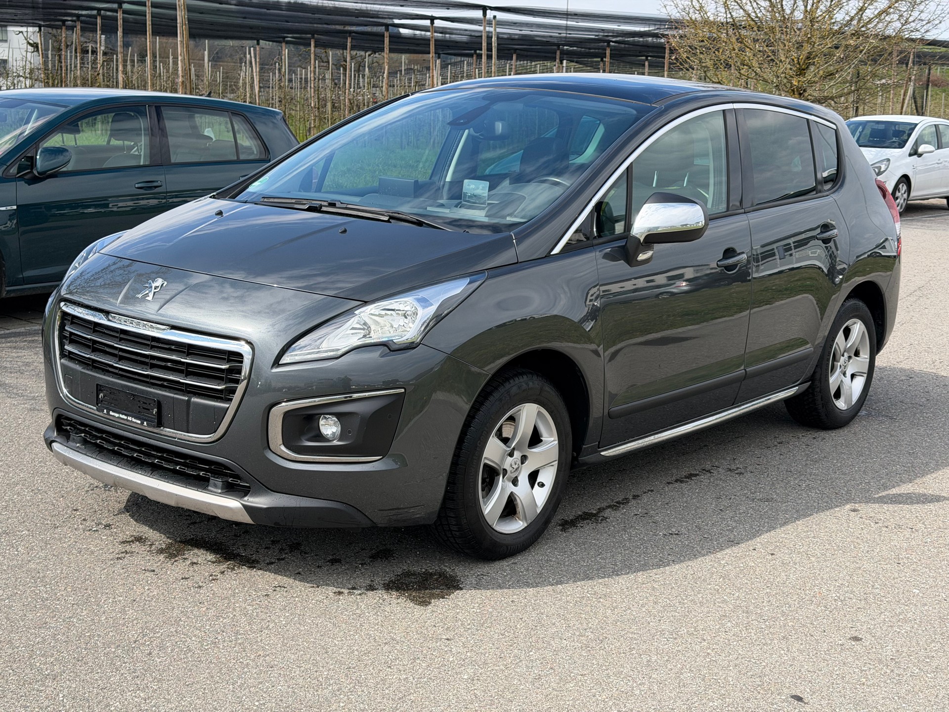 PEUGEOT 3008 1.6 16V T Allure Tiptronic-image-0
