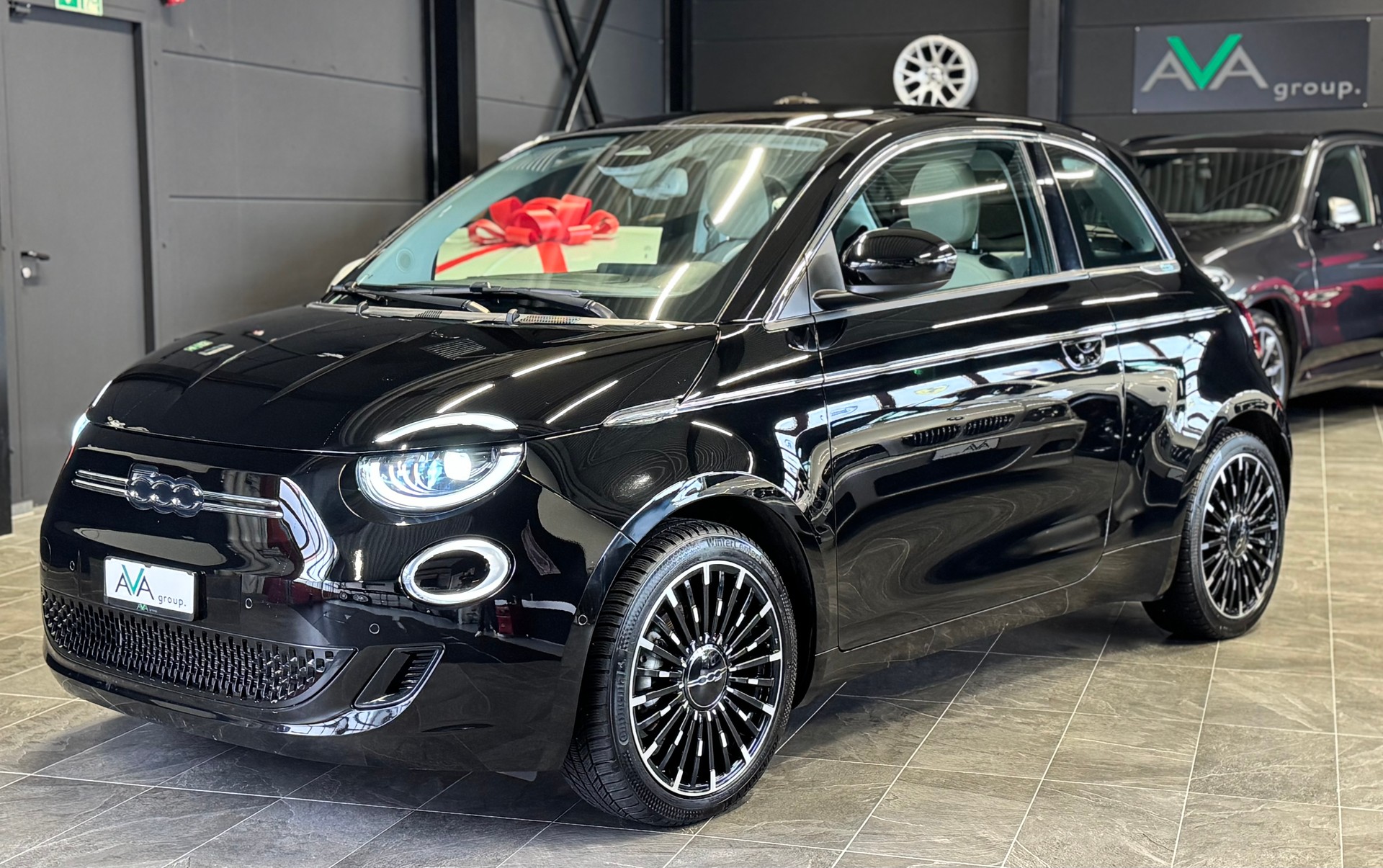 FIAT 500 electric 87 kW La Prima-image-4