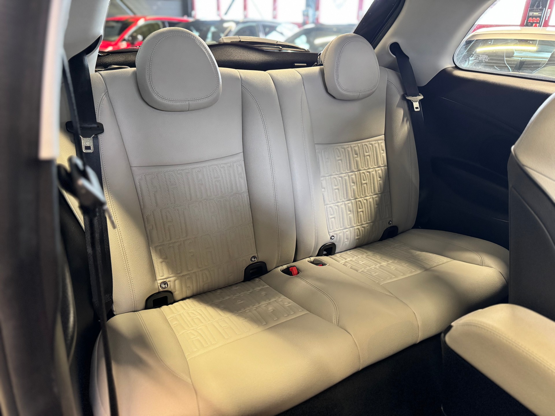FIAT 500 electric 87 kW La Prima-image-12