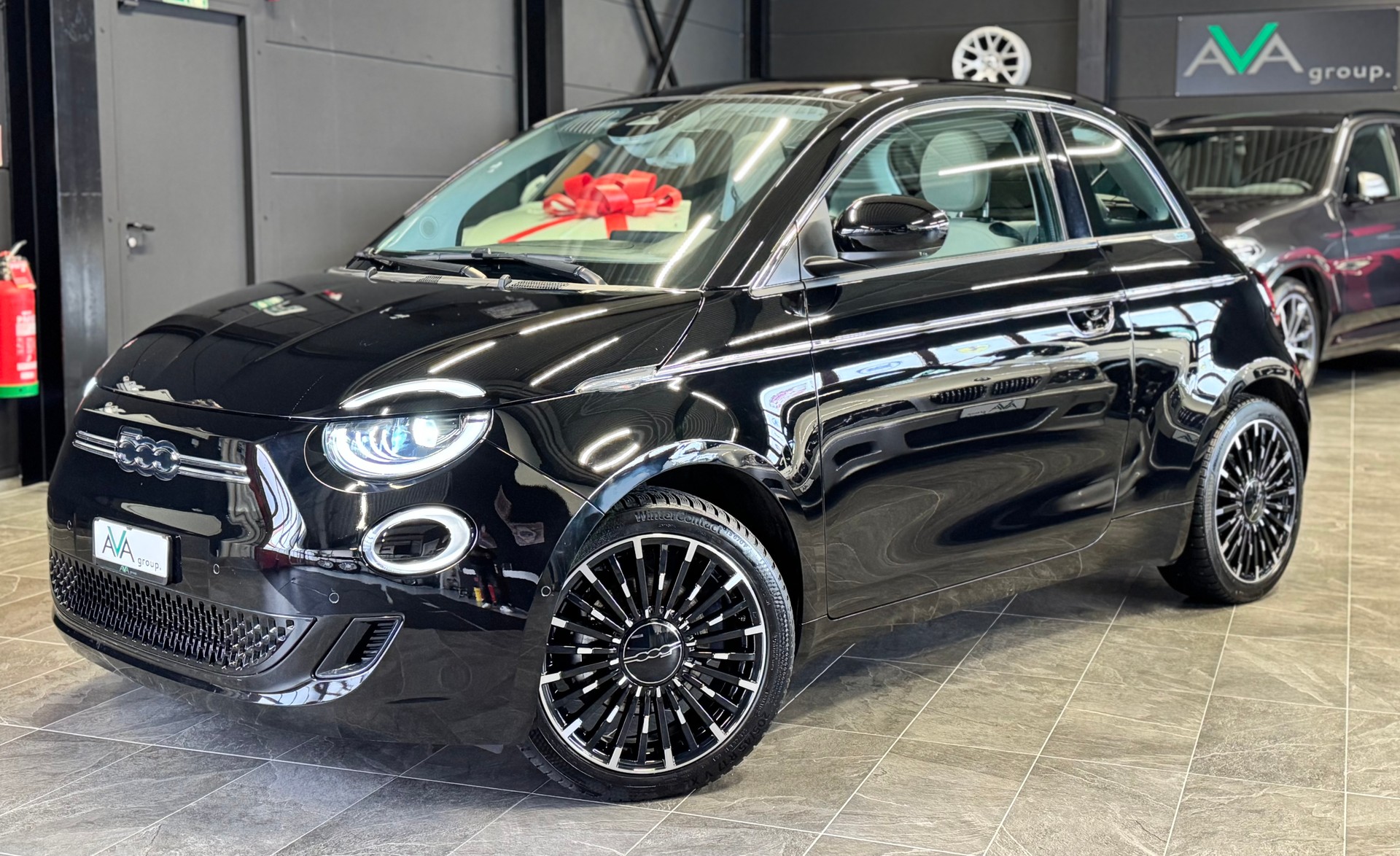 FIAT 500 electric 87 kW La Prima-image-2