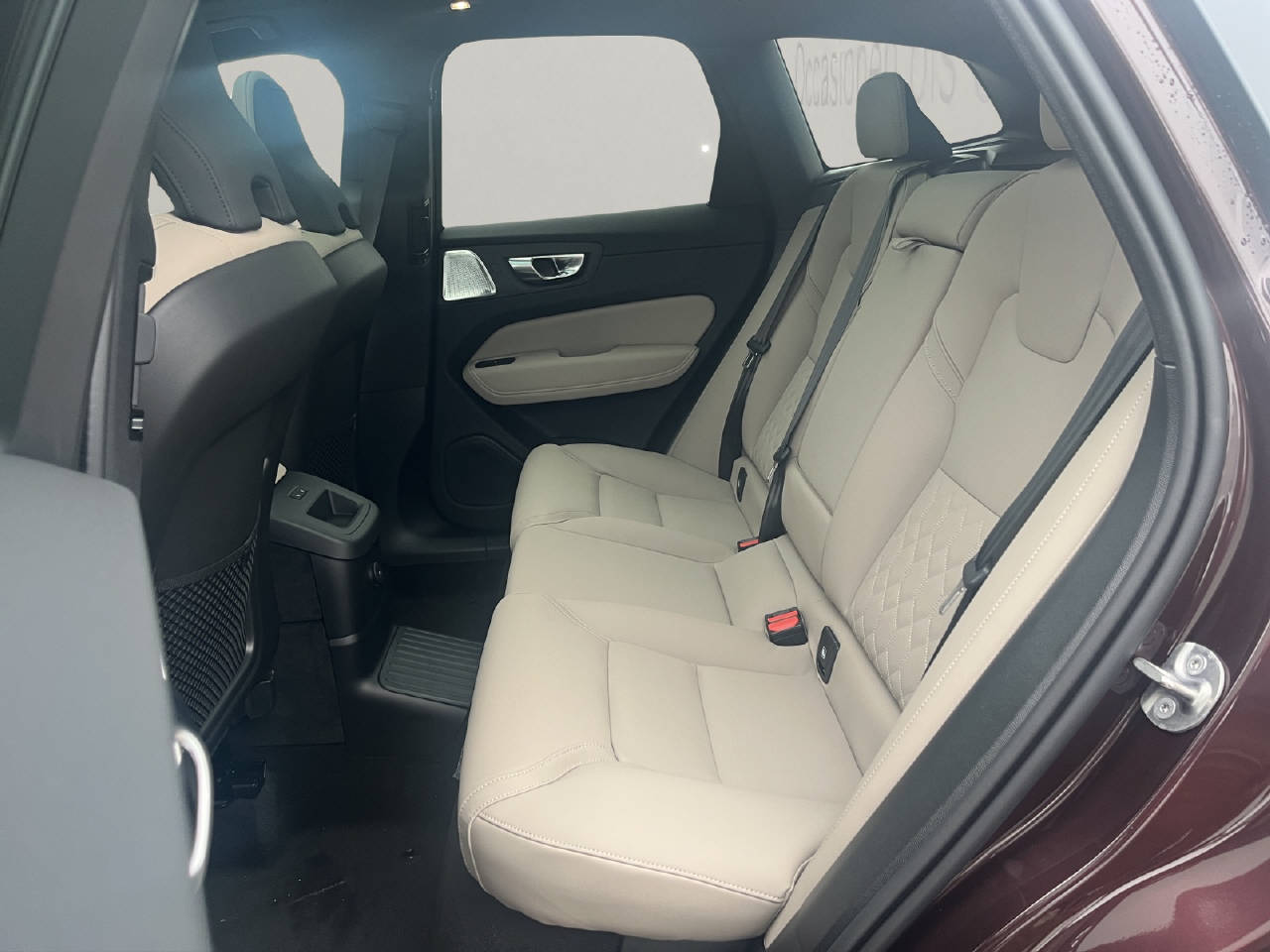 VOLVO XC60 2.0 T8 TE Ultra Bright eAWD-image-8