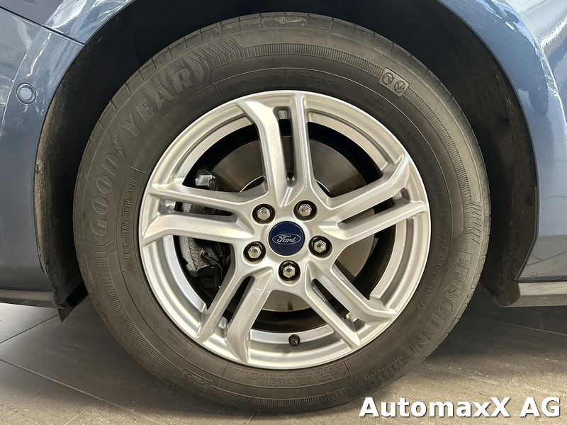FORD Focus Station Wagon 1.0i EcoB 125 Cool & Connect-image-14