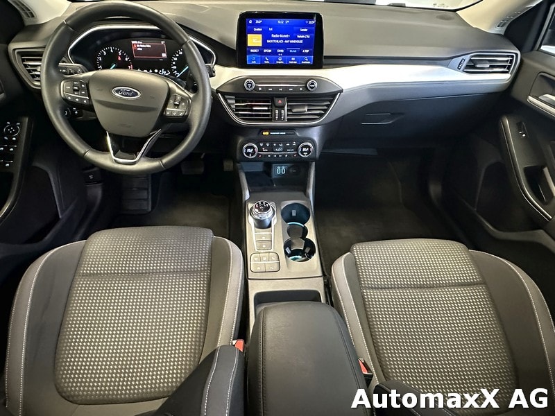 FORD Focus Station Wagon 1.0i EcoB 125 Cool & Connect-image-11