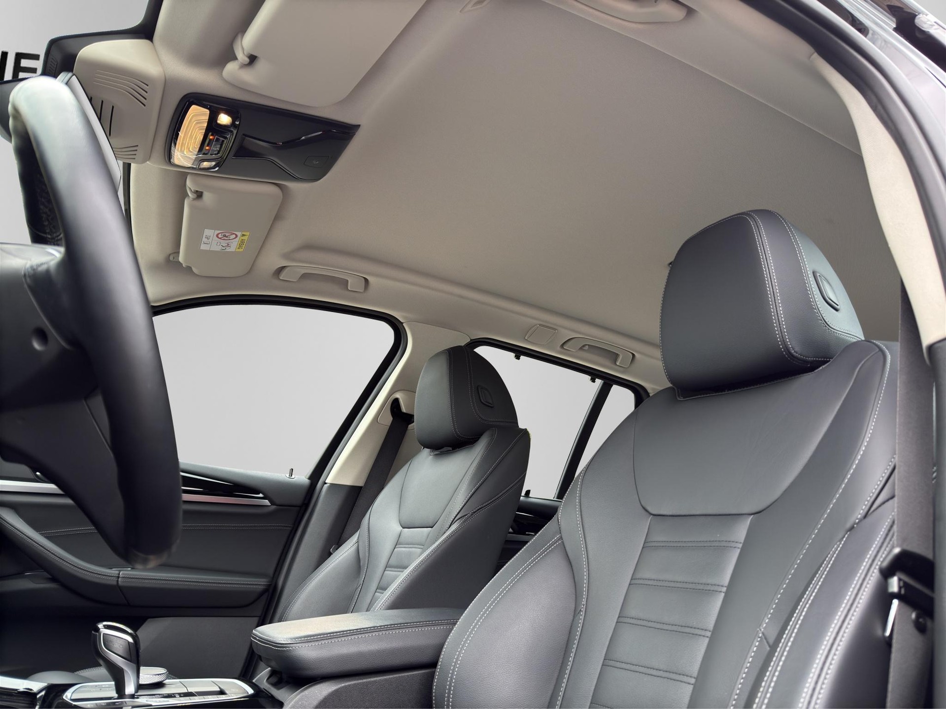 BMW X3 20d xDrive-image-18