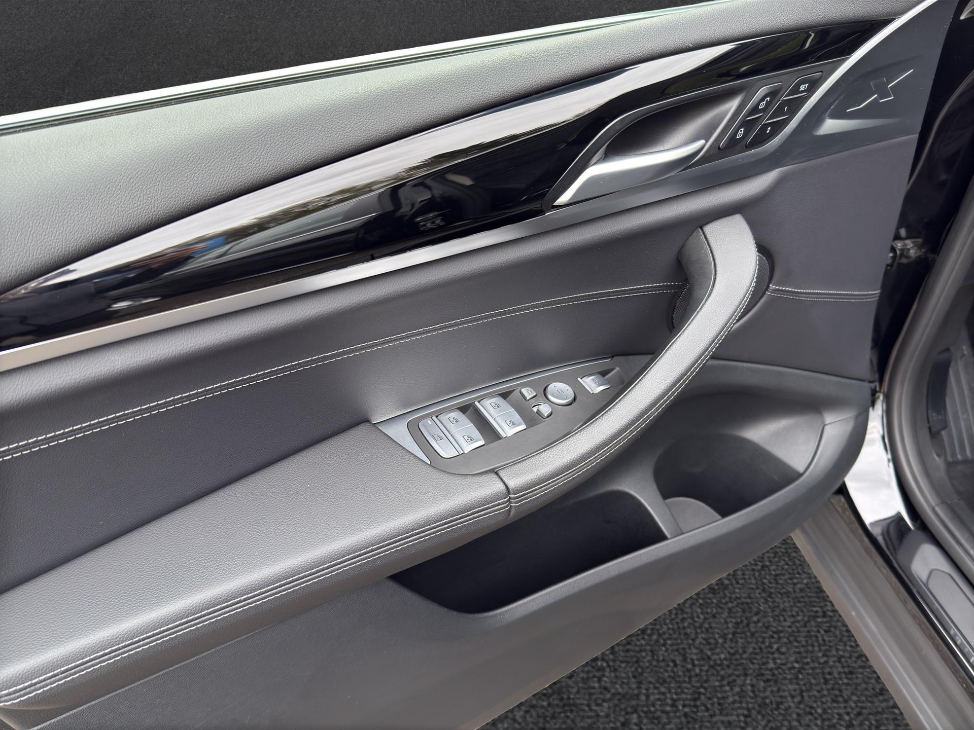 BMW X3 20d xDrive-image-9