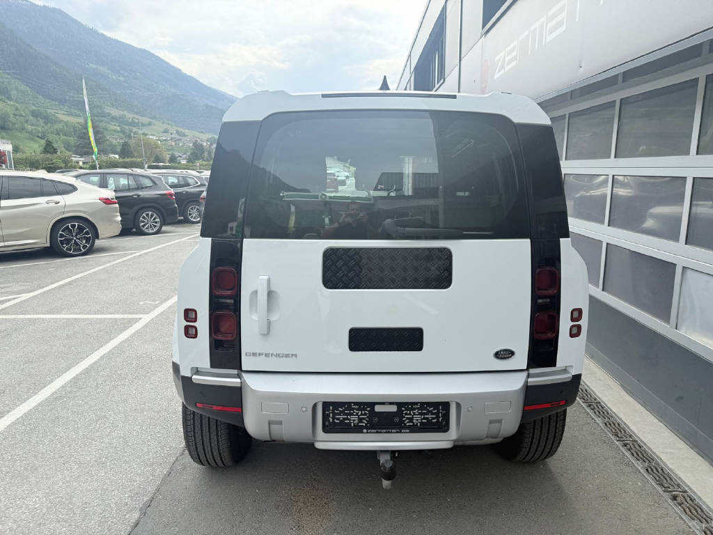 LAND ROVER Defender 90 3.0 D I6 S-image-4