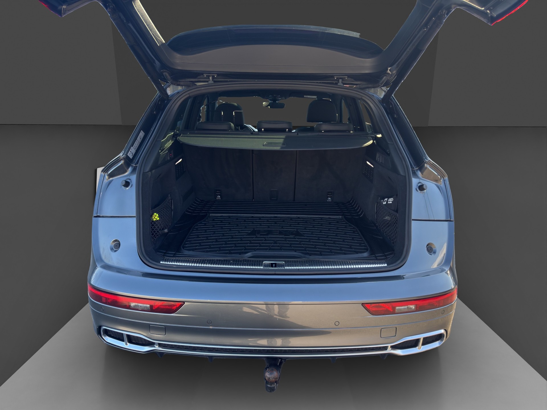 AUDI Q5 55 TFSI e quattro-image-19