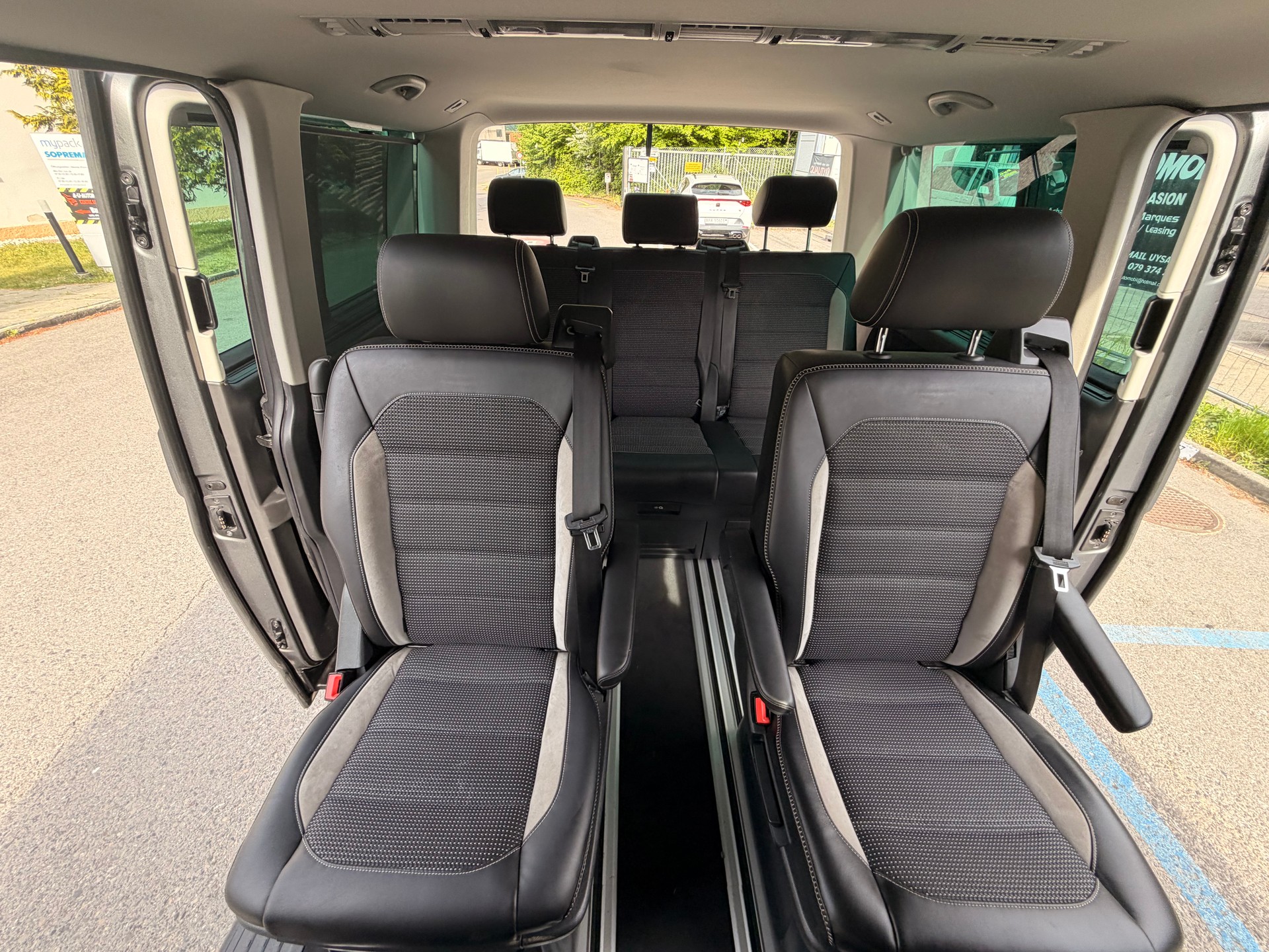 VW T6 Multivan 2.0 Bi-TDI Panamericana 4Motion DSG-image-25