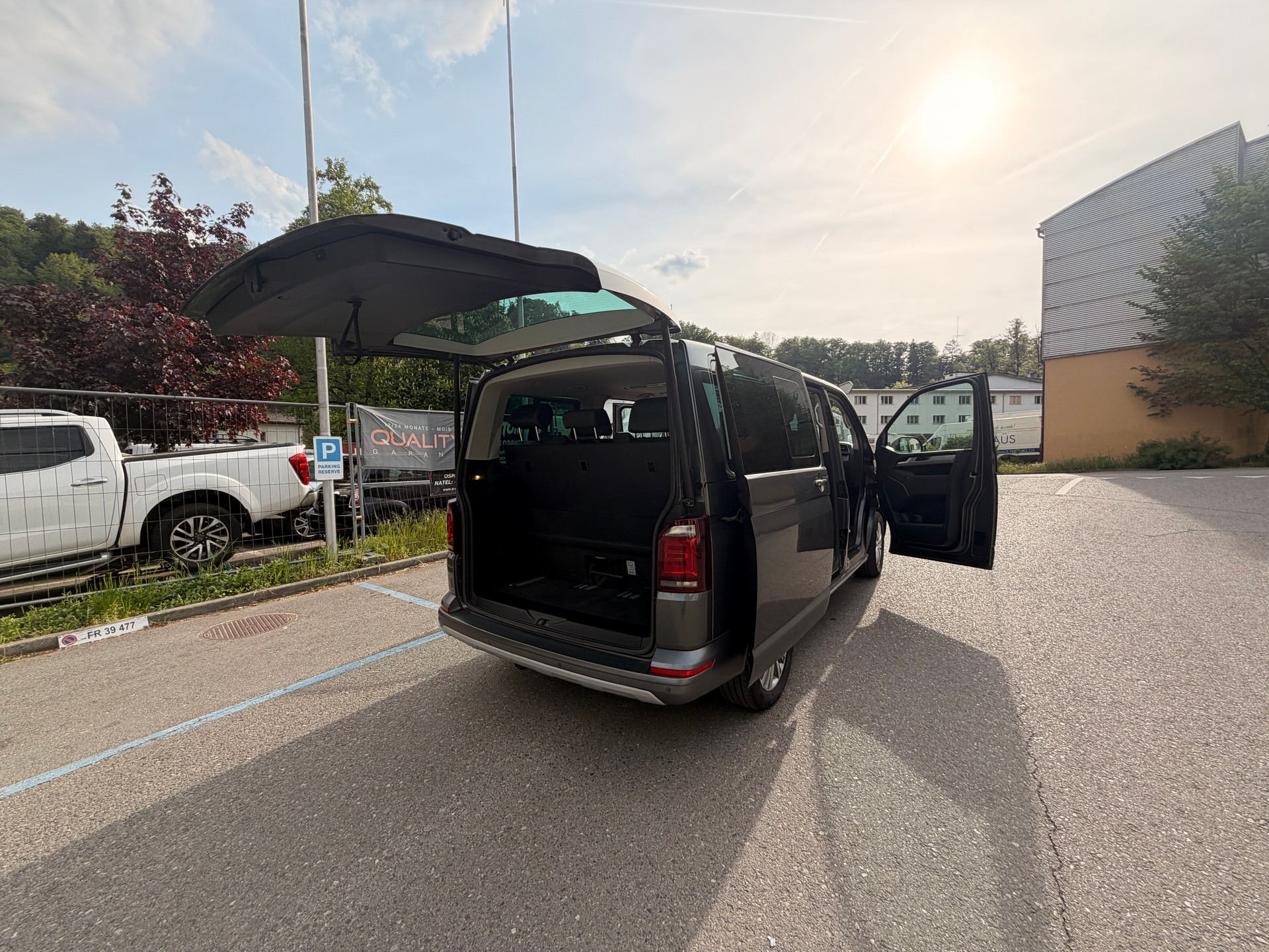 VW T6 Multivan 2.0 Bi-TDI Panamericana 4Motion DSG-image-19