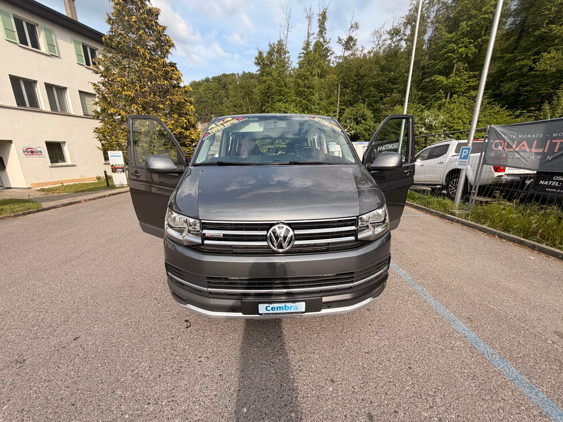 VW T6 Multivan 2.0 Bi-TDI Panamericana 4Motion DSG-image-14